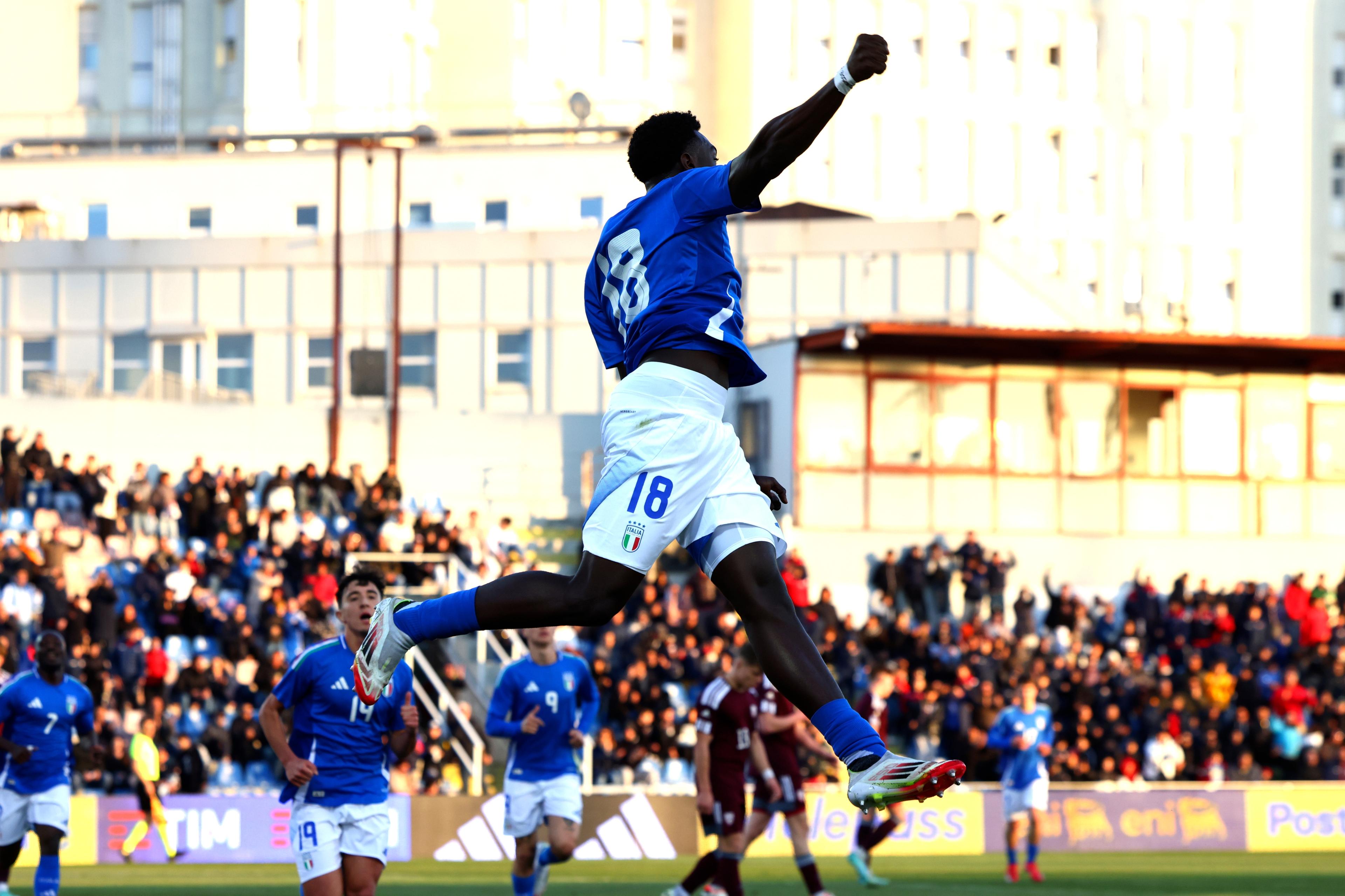 CROTONE, ITALY - MARCH 19: Jeff Ekhator of Italy U19 celebrates after scoring his team's opening goal during the Elite Round match beetween Italy U19 and Latvia U19 at Stadio Comunale Ezio Scida on March 19, 2025 in Crotone, Italy. (Photo by FIGC/FIGC via Getty Images)
