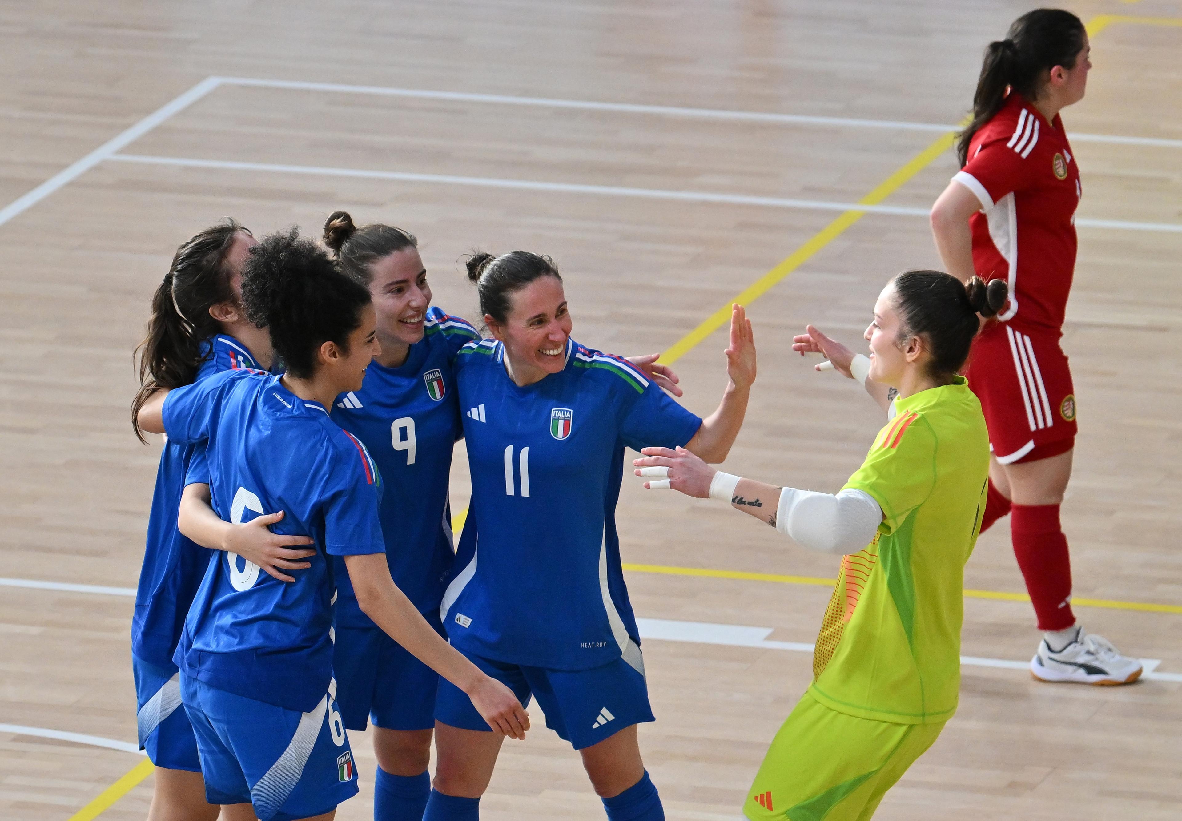 MONTESILVANO, ITALY - MARCH 19: Greta Ghilardi of Italy celebrates with his teammates after scoring goal 3-0 during FIFA Futsal Women's World Cup Qualifying Round match between Italy and Hungary at Palasport Corrado Roma on March 19, 2025 in Montesilvano, Italy. (Photo by Giuseppe Bellini - FIGC/FIGC via Getty Images)