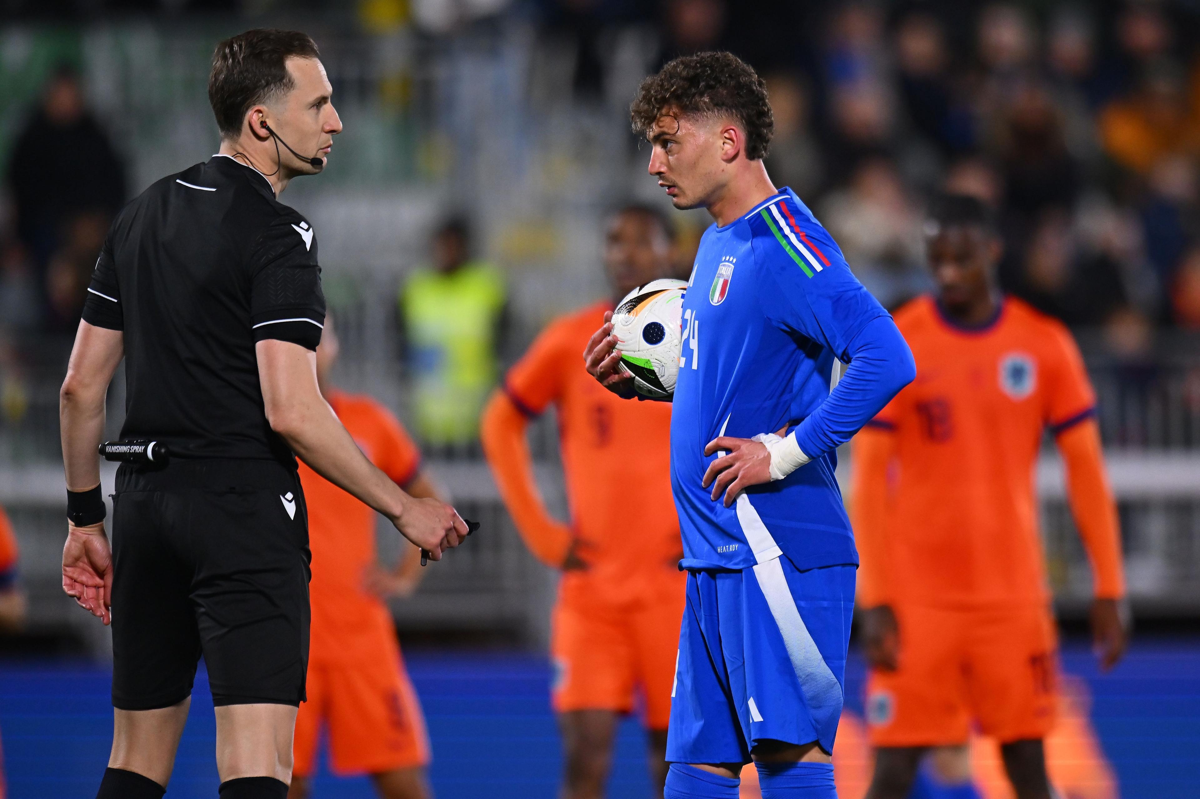 VENICE, ITALY - MARCH 21: Sebastiano Esposito of Italy U21 during the U21 international friendly match between U21 Italy and U21 Netherlands at Stadio Pier Luigi Penzo on March 21, 2025 in Venice, Italy. (Photo by Alessandro Sabattini - FIGC/FIGC via Getty Images)