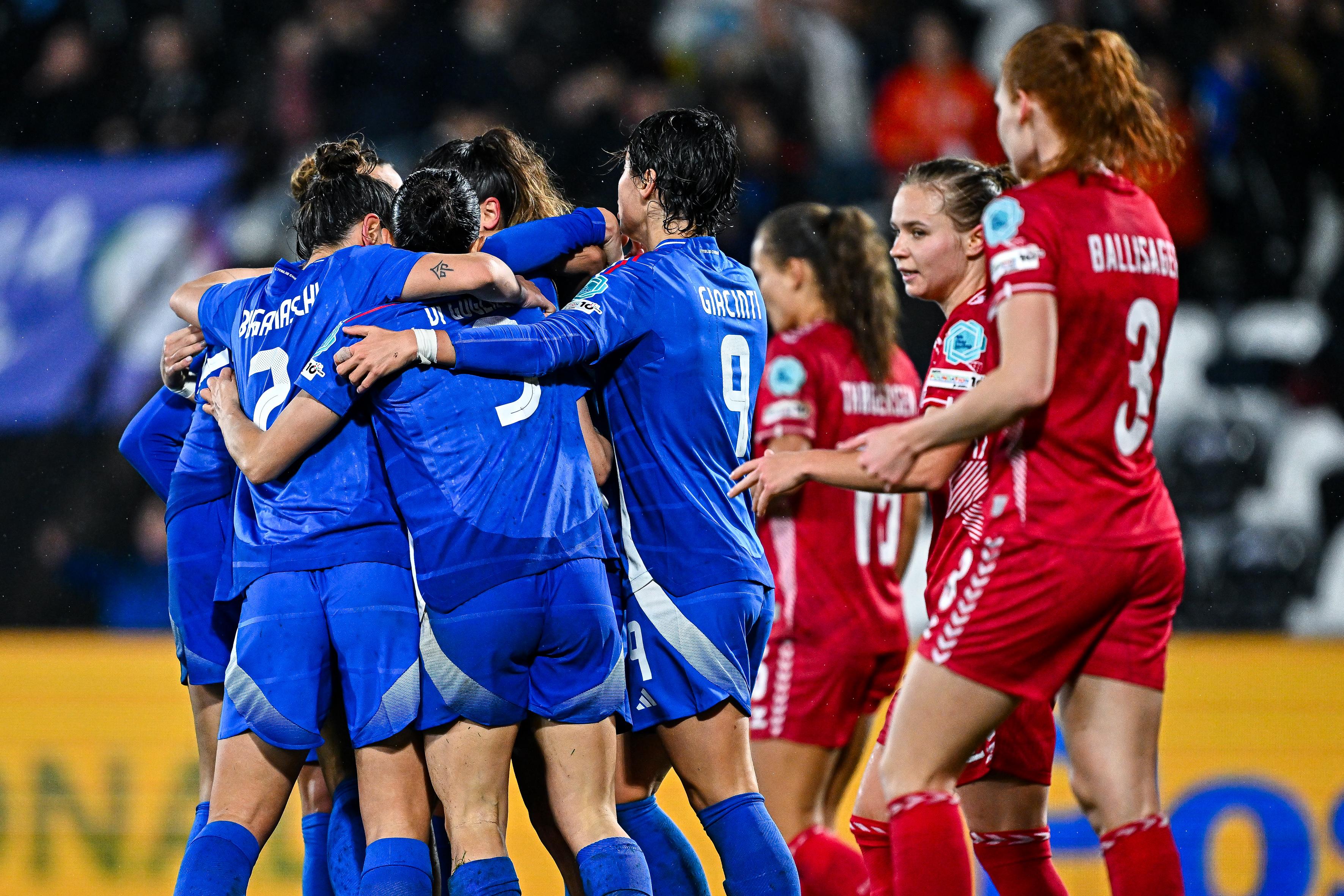 LA SPEZIA, ITALY - FEBRUARY 25: Italy players celebrate after Michela Cambiaghi’s goal during the UEFA Women's Nations League 2024/25 Grp A4 MD2 match between Italy and Denmark at Stadio Alberto Picco on February 25, 2025. (Photo by Simone Arveda - FIGC/FIGC via Getty Images)