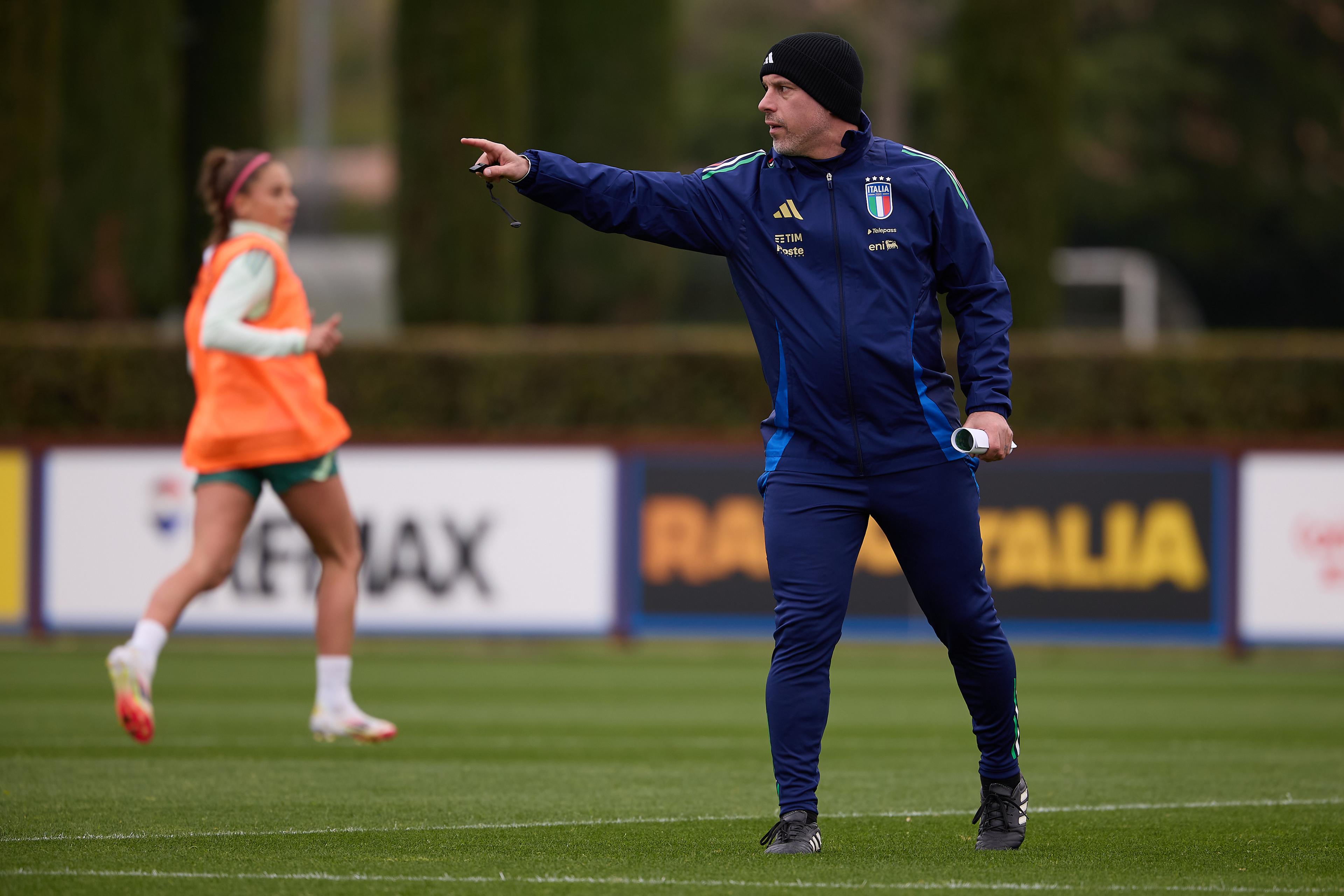 FLORENCE, ITALY - APRIL 01: Andrea Soncin, Head Coach of Italy during Italy Women Training Session at Centro Tecnico Federale di Coverciano on April 01, 2025 in Florence, Italy. (Photo by Emmanuele Ciancaglini/FIGC via Getty Images)