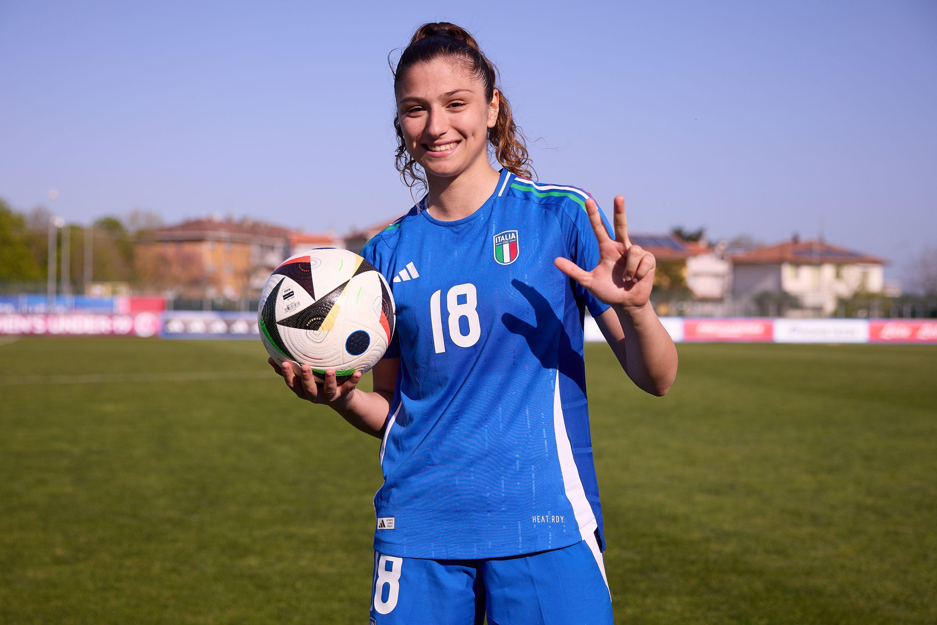 SANT'ARCANGELO DI ROMAGNA, ITALY - APRIL 02: Rosanna Ventriglia of Italy celebrates winning against Belarus during the UEFA European Women's Under-19 Championship round 2 match between Italy and Belarus at Stadio Valentino Mazzola on April 02, 2025 in Sant'Arcangelo di Romagna, Italy. (Photo by Emmanuele Ciancaglini/FIGC via Getty Images)