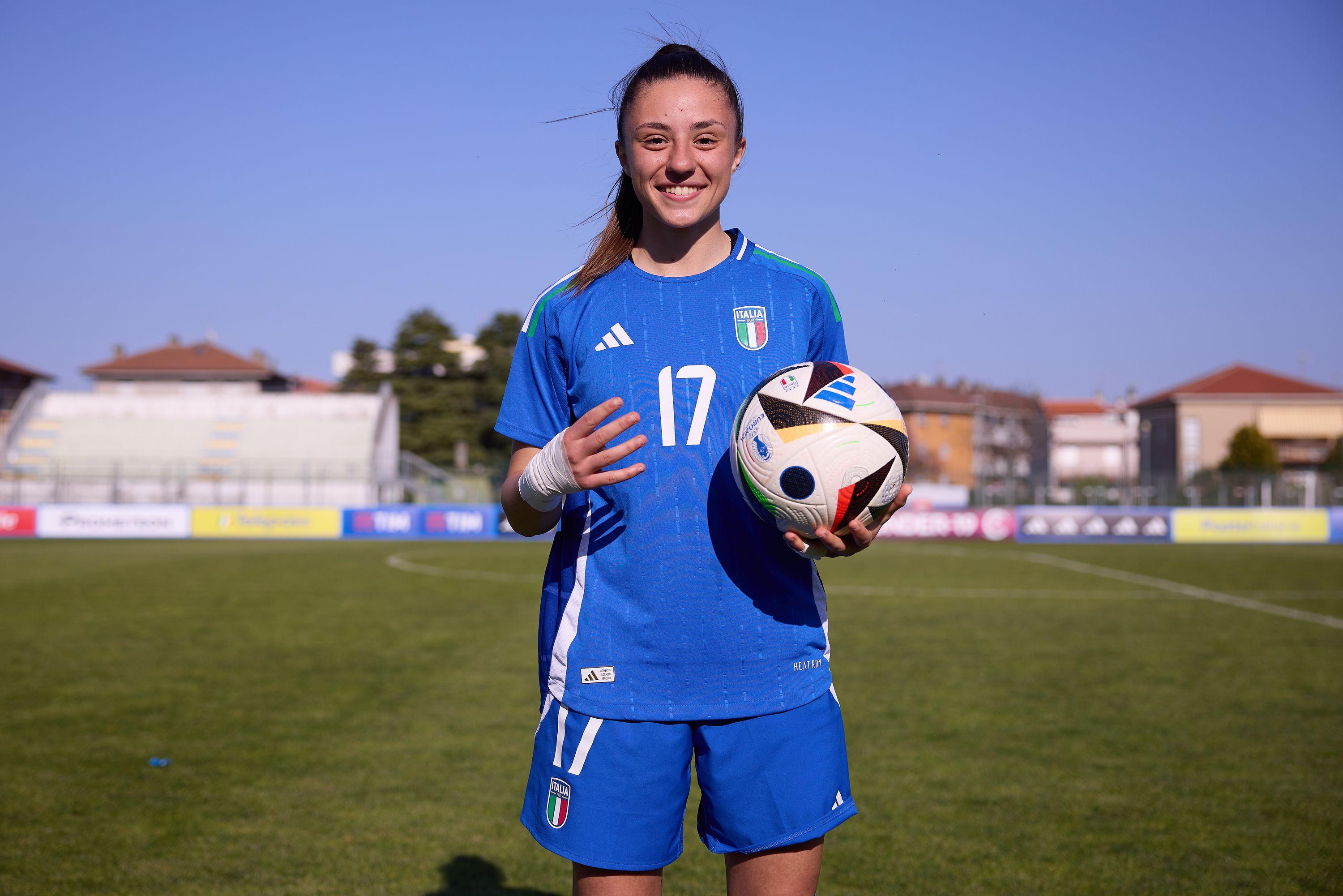SANT'ARCANGELO DI ROMAGNA, ITALY - APRIL 05: Marta Zamboni of Italy celebrates winning against Slovakia during the UEFA European Women's Under-19 Championship round 2 match between Italy and Slovakia at Stadio Valentino Mazzola on April 05, 2025 in Sant'Arcangelo di Romagna, Italy. (Photo by Emmanuele Ciancaglini/FIGC via Getty Images)
