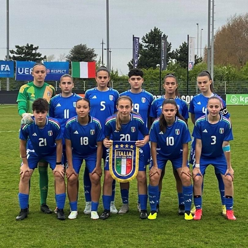Azzurrine, che bella serata! L'Italia vince per 2-0 la prima delle due amichevoli in casa dei Paesi Bassi