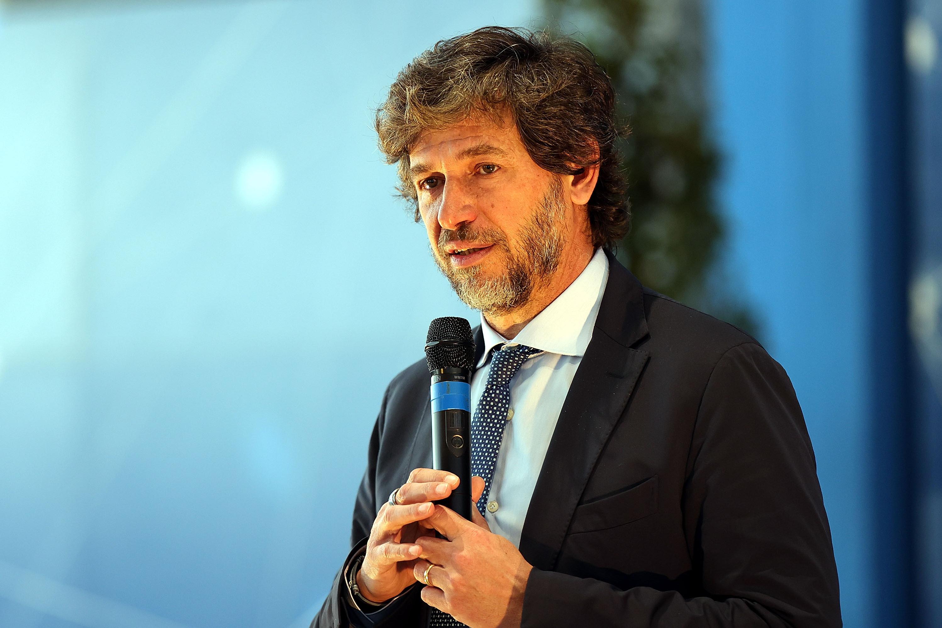 L’oratorio di Villa Raverio, il Milan di Sacchi e Capello, gli 11 anni in Nazionale. Demetrio Albertini: \"Una vita dedicata al pallone\"