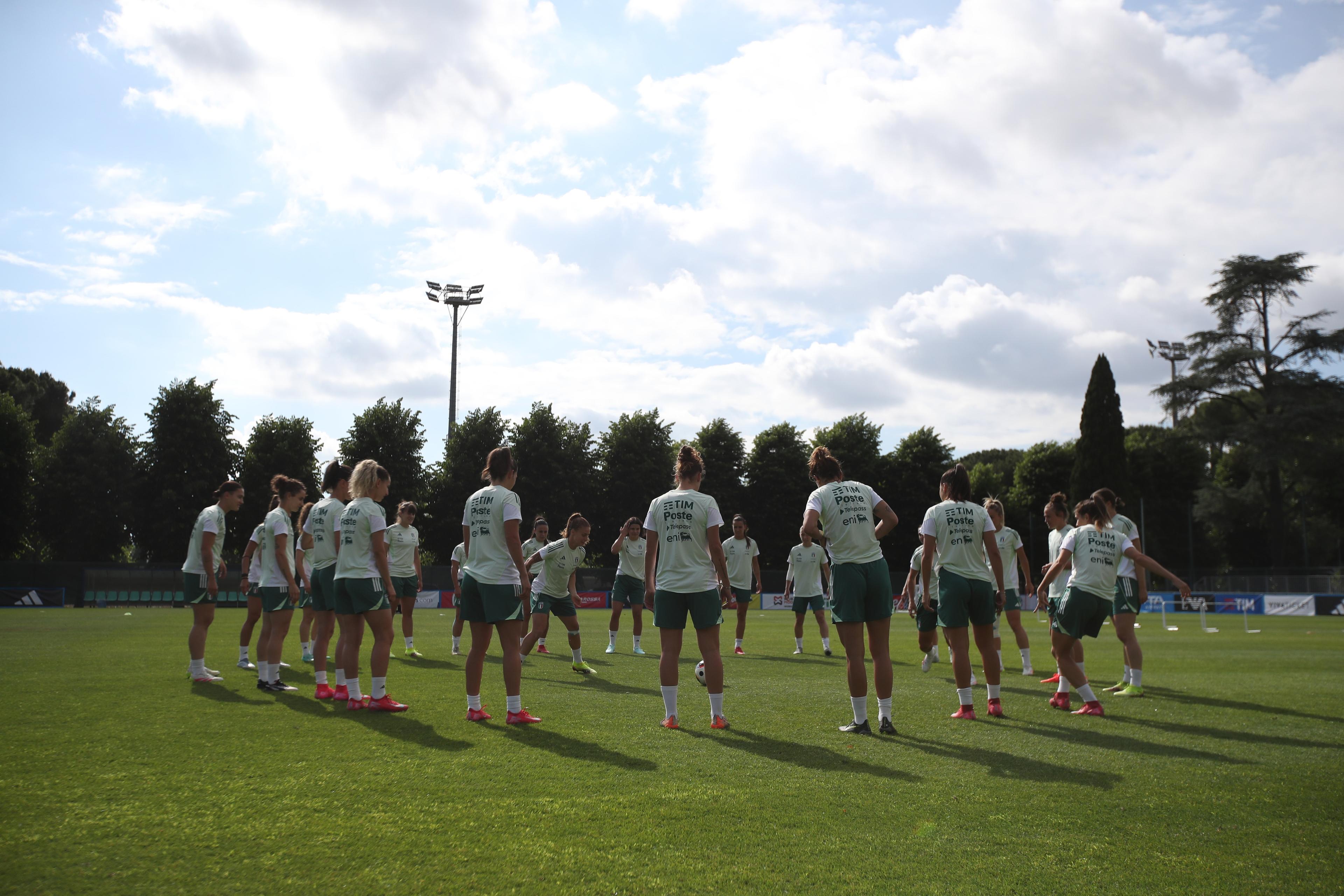 ROME, ITALY - MAY 21:  Italy women in action during the Italy women training session at Acqua Acetosa on May 21, 2025 in Rome, Italy. (Photo by Paolo Bruno - FIGC/FIGC via Getty Images)