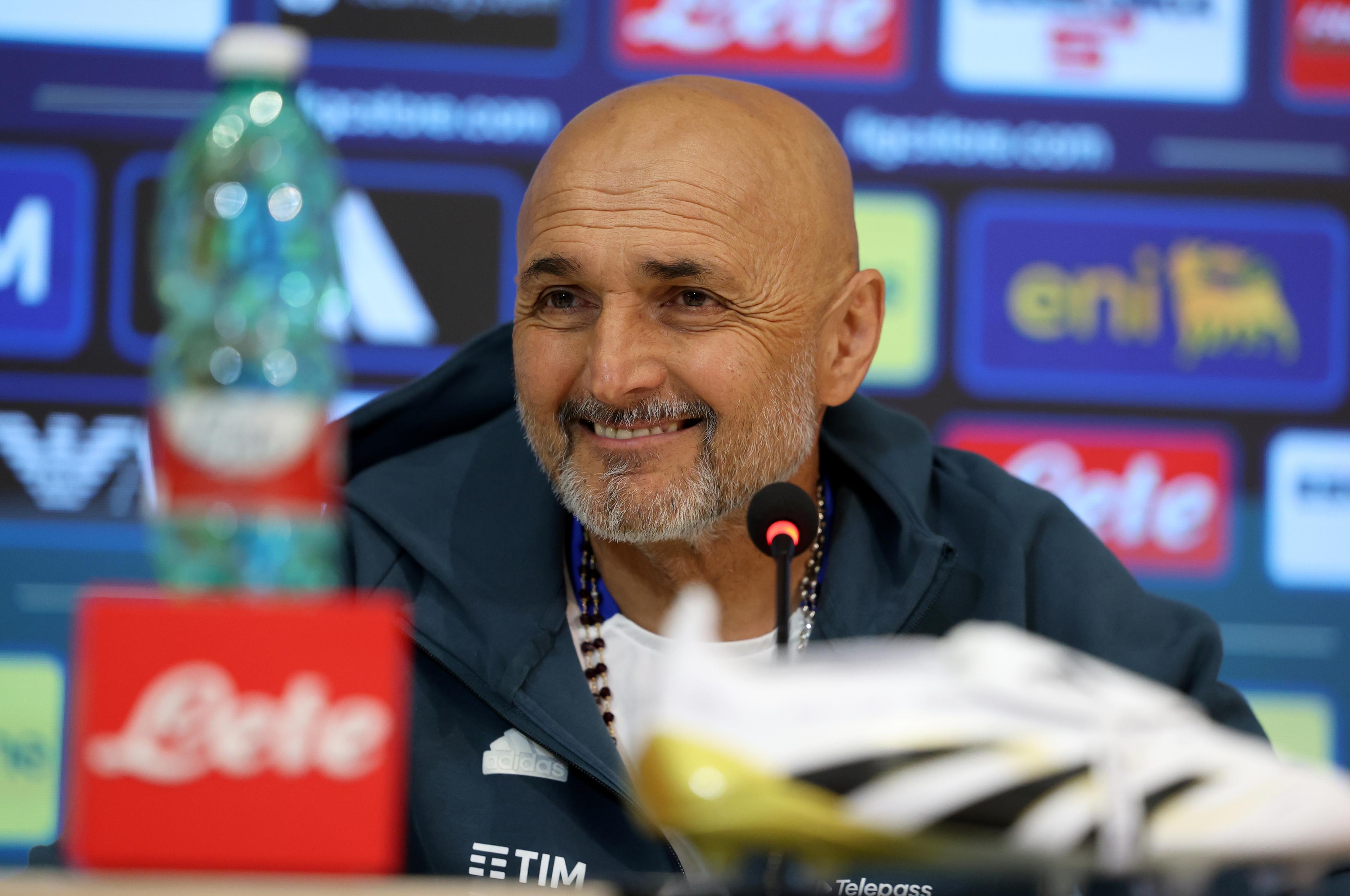 FLORENCE, ITALY - JUNE 01: Head coach Italy Luciano Spalletti speaks with the media during press conference at Centro Tecnico Federale di Coverciano on June 01, 2025 in Florence, Italy. (Photo by Claudio Villa - FIGC/FIGC via Getty Images)
