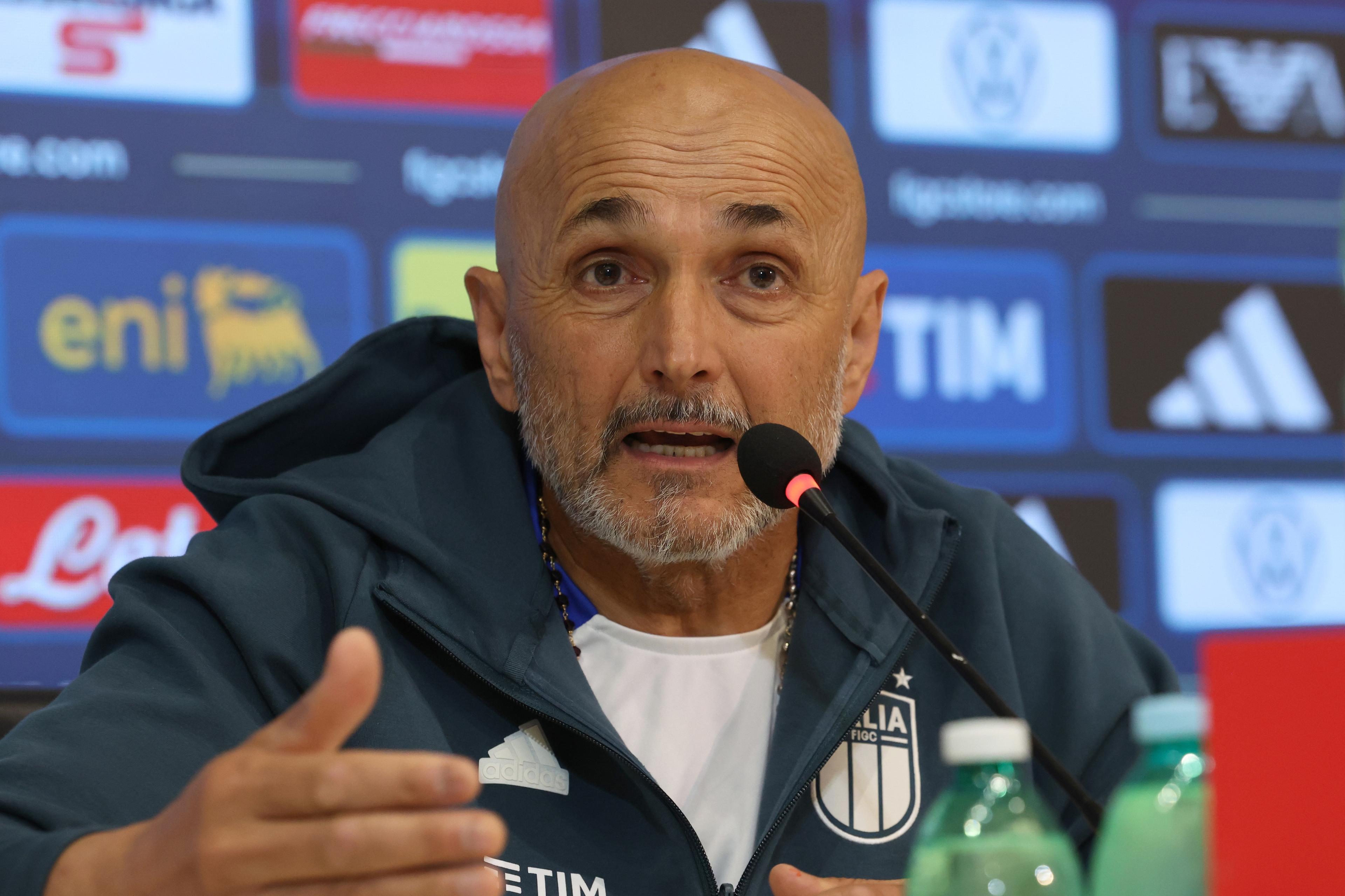 FLORENCE, ITALY - JUNE 01: Head coach Italy Luciano Spalletti speaks with the media during press conference at Centro Tecnico Federale di Coverciano on June 01, 2025 in Florence, Italy. (Photo by Claudio Villa - FIGC/FIGC via Getty Images)
