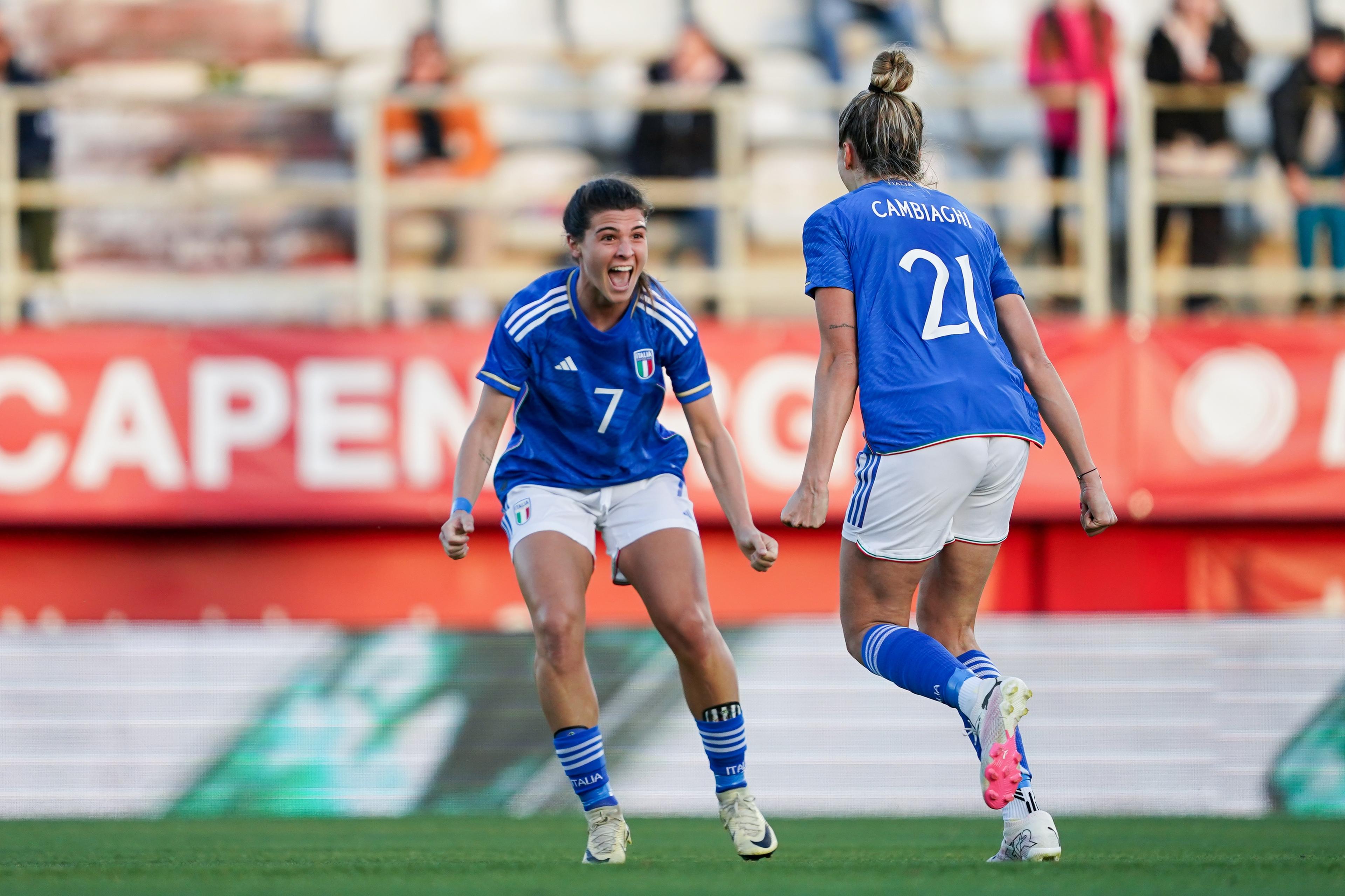 Nazionale Femminile, il 5 aprile comincia la corsa a EURO 2025: ingresso gratuito contro i Paesi Bassi a Cosenza