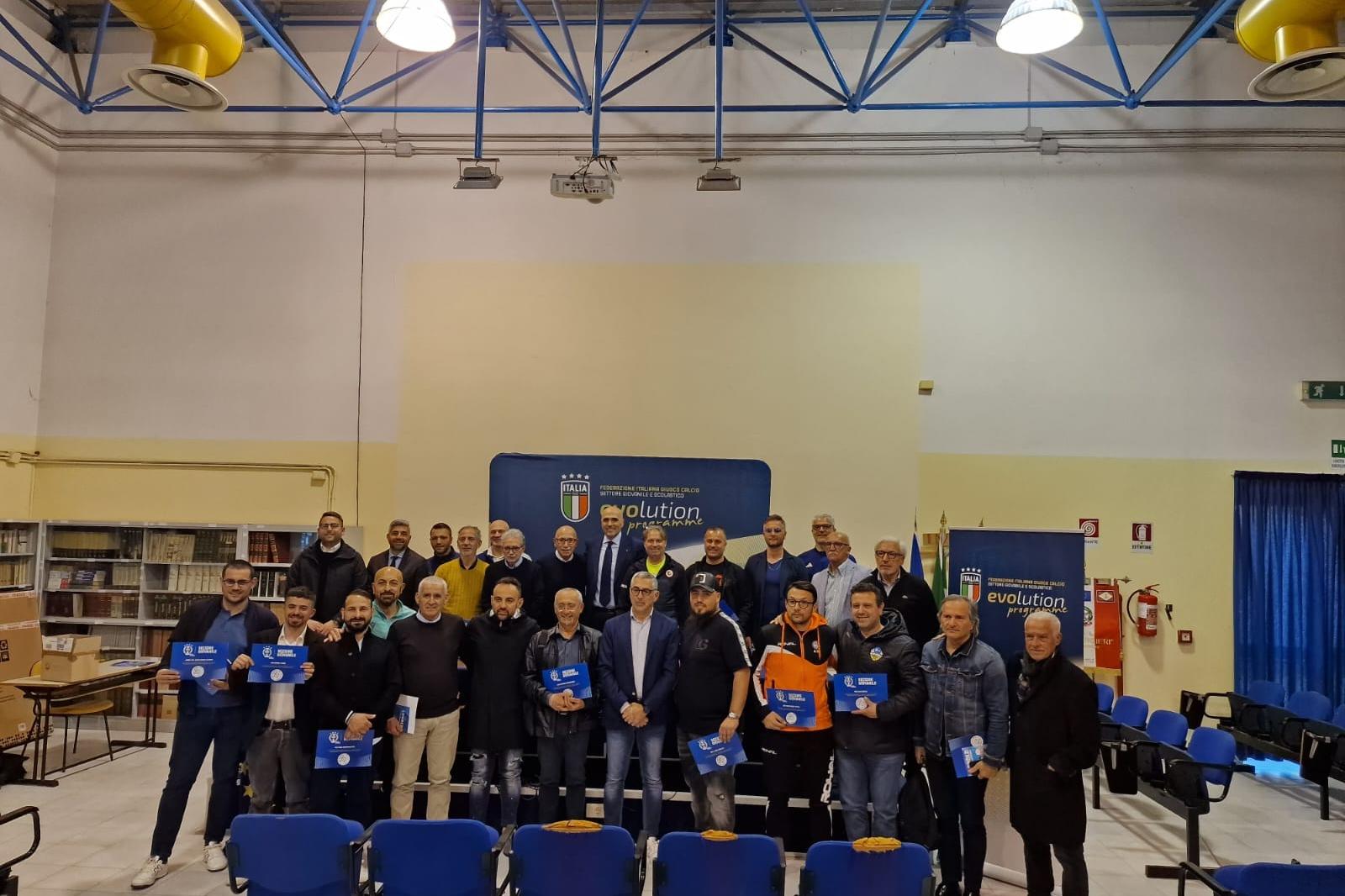 Scuole Calcio Élite 22/23: consegnati i riconoscimenti ufficiali