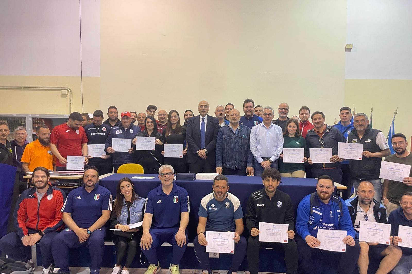 Corso Informativo Grassroots Livello E a Frattamaggiore, consegnati gli attestati ai corsisti