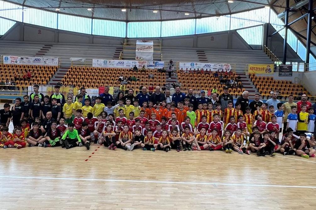 Futsal 2024: splendida giornata al Palatedeschi di Benevento con dodici società partecipanti