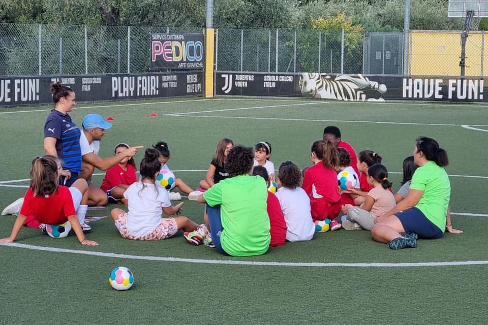 Playmakers: riparte il progetto UEFA-Disney dedicato al calcio femminile