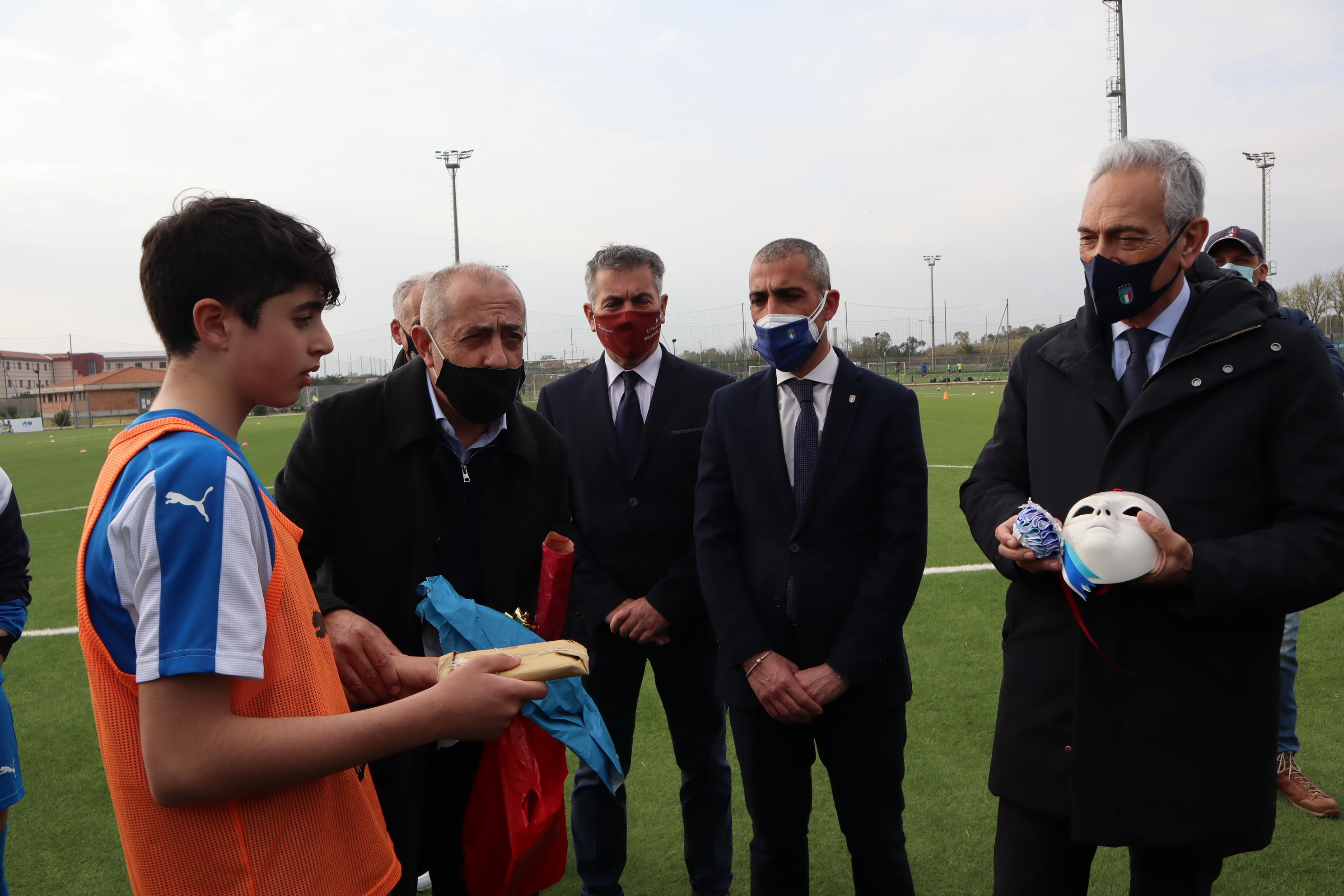 L'SGS Sardo incontra il presidente Figc Gabriele Gravina
