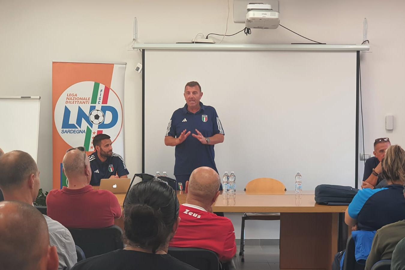 Oristano, lunedì scorso la riunione con le società dell'attività di base