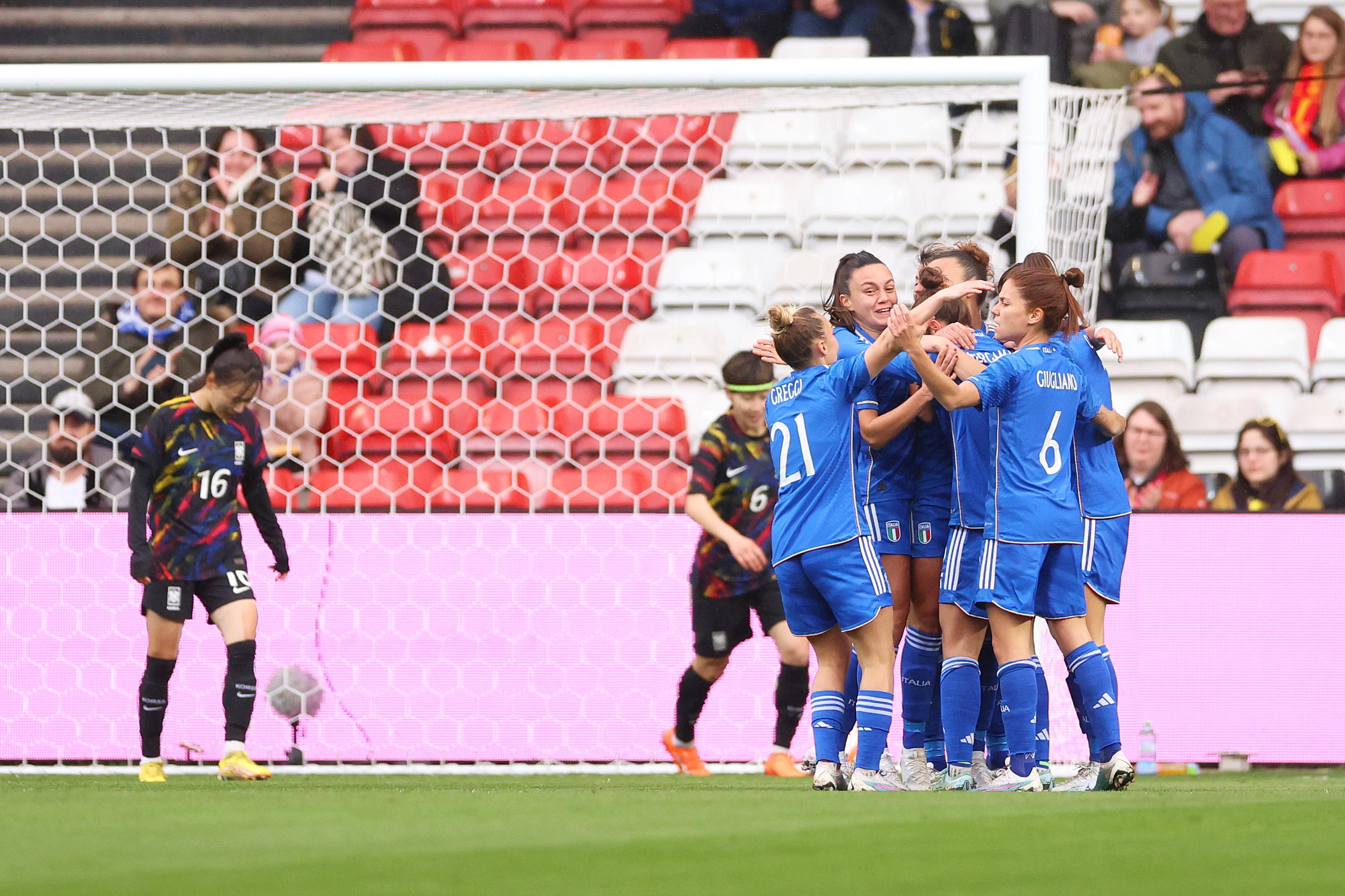 BRISTOL, ENGLAND - FEBRUARY 22: Arianna Caruso of Italy celebrates the team\\'s first goal with teammates during the Arnold Clark Cup match between Korea Republic and Italy at Ashton Gate on February 22, 2023 in Bristol, England. (Photo by Warren Little/Getty Images)