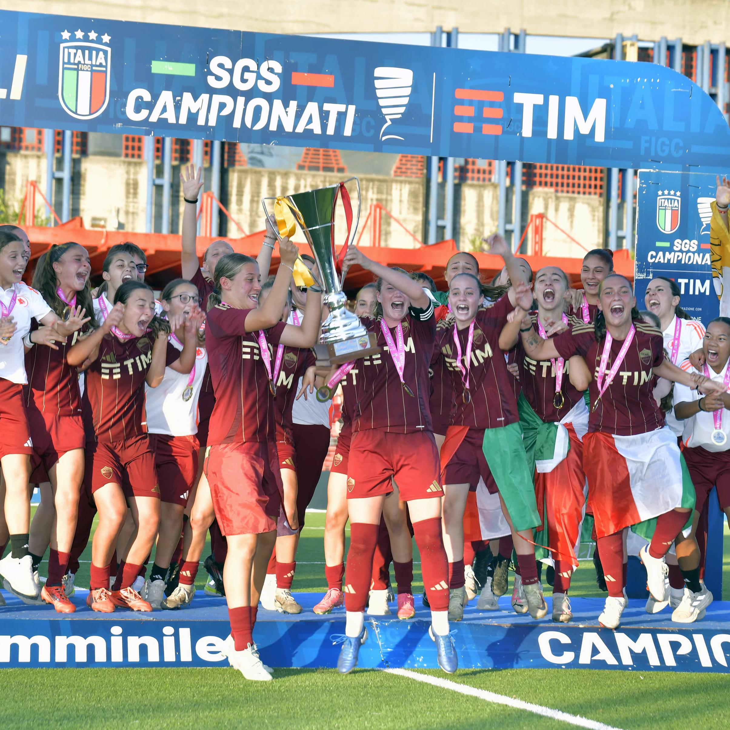 Under 17 Femminile, Roma campione d'Italia: 2-0 al Milan in finale. Di Martino: \"Orgoglioso di queste ragazze\"