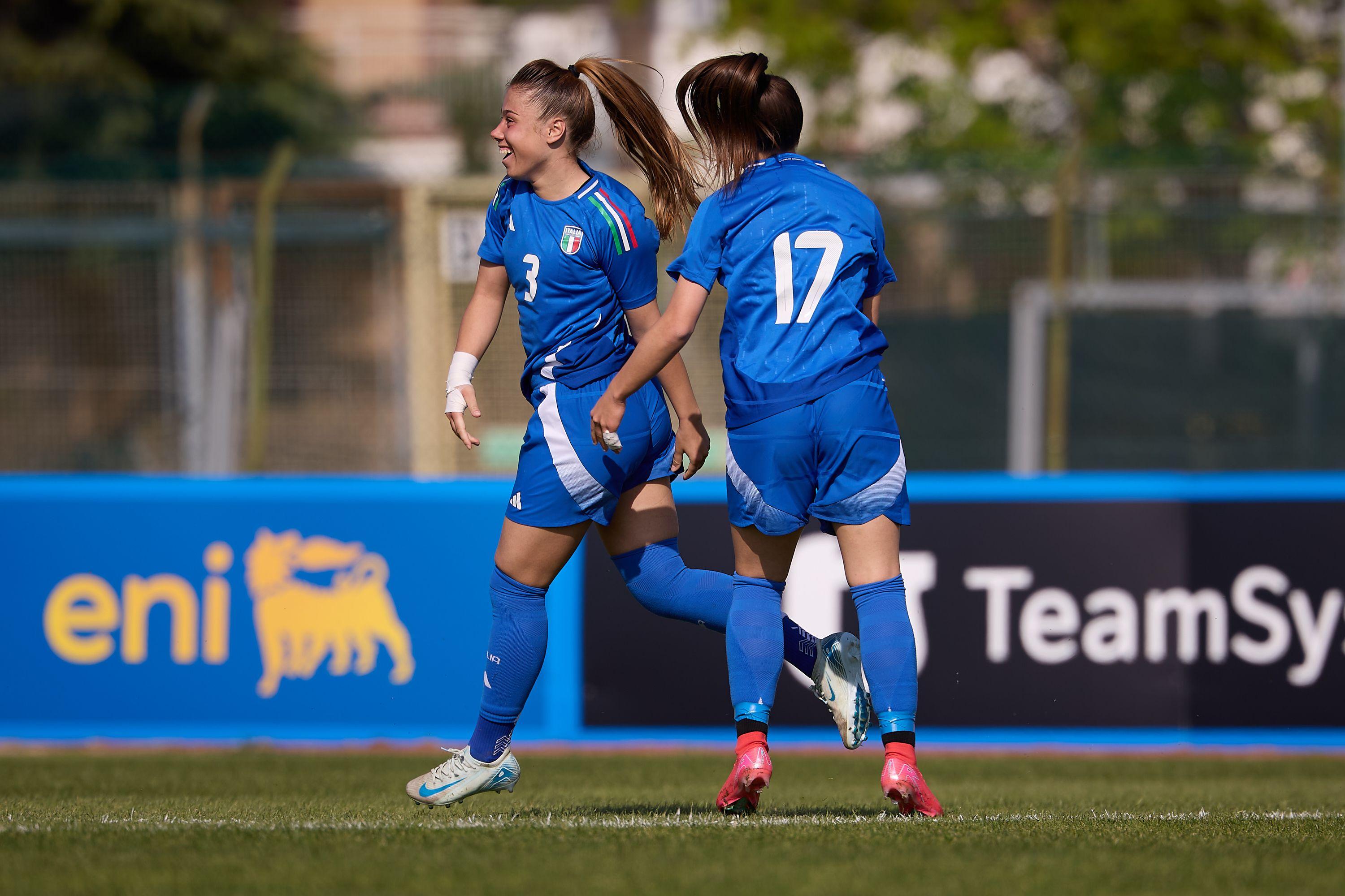 SANT'ARCANGELO DI ROMAGNA, ITALY - APRIL 02: Elena Pizzuti of Italy celebrates after scoring her team's fourth goal during the UEFA European Women's Under-19 Championship round 2 match between Italy and Belarus at Stadio Valentino Mazzola on April 02, 2025 in Sant'Arcangelo di Romagna, Italy. (Photo by Emmanuele Ciancaglini/FIGC via Getty Images)