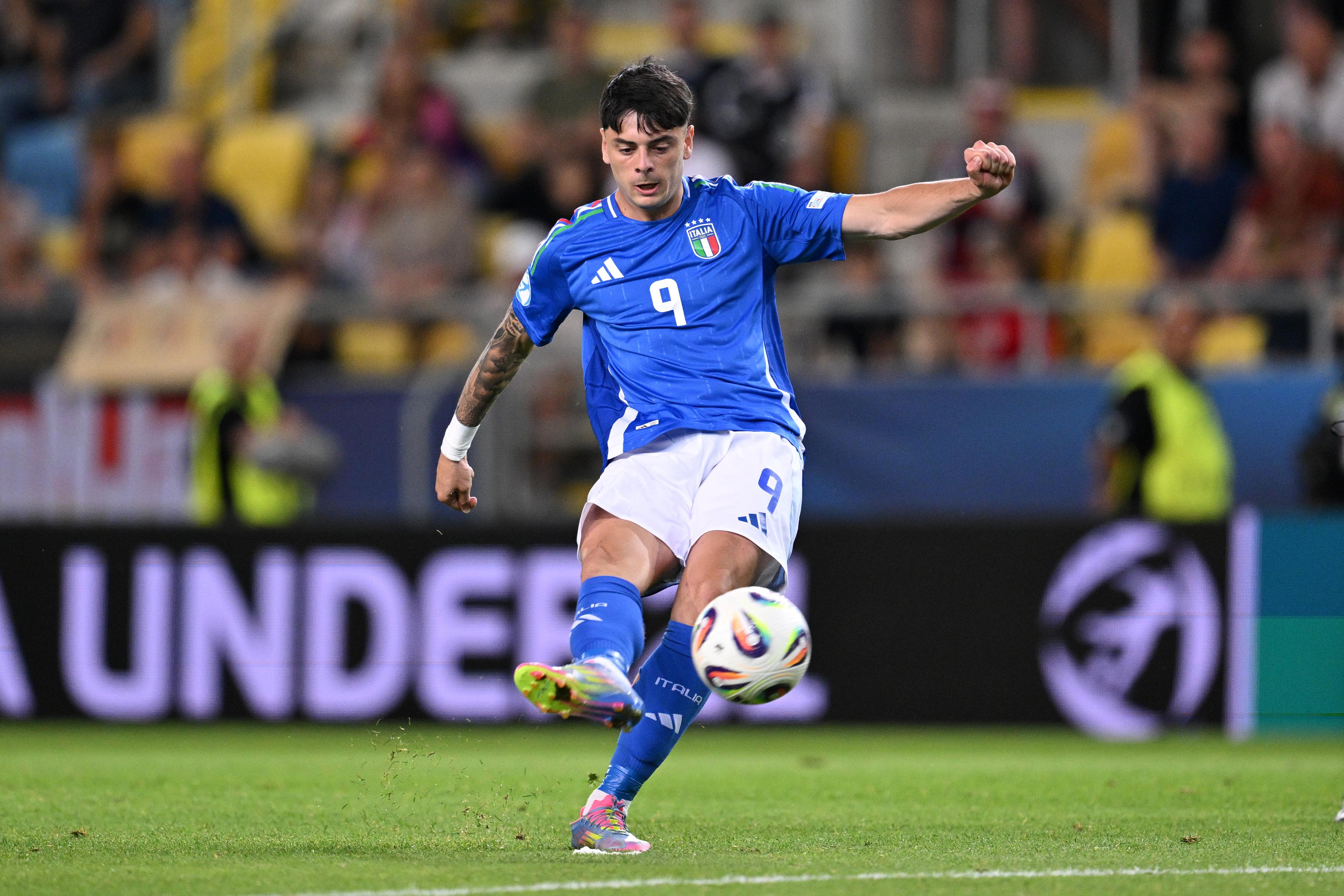 DUNAJSKA STREDA, SLOVAKIA - JUNE 22: Giuseppe Ambrosino of Italy scores his team's second goal during the UEFA European Under-21 Championship 2025 Quarter-Final match between Germany and Italy at DAC Arena on June 22, 2025 in Dunajska Streda, Slovakia. (Photo by Tullio Puglia - UEFA/UEFA via Getty Images)
