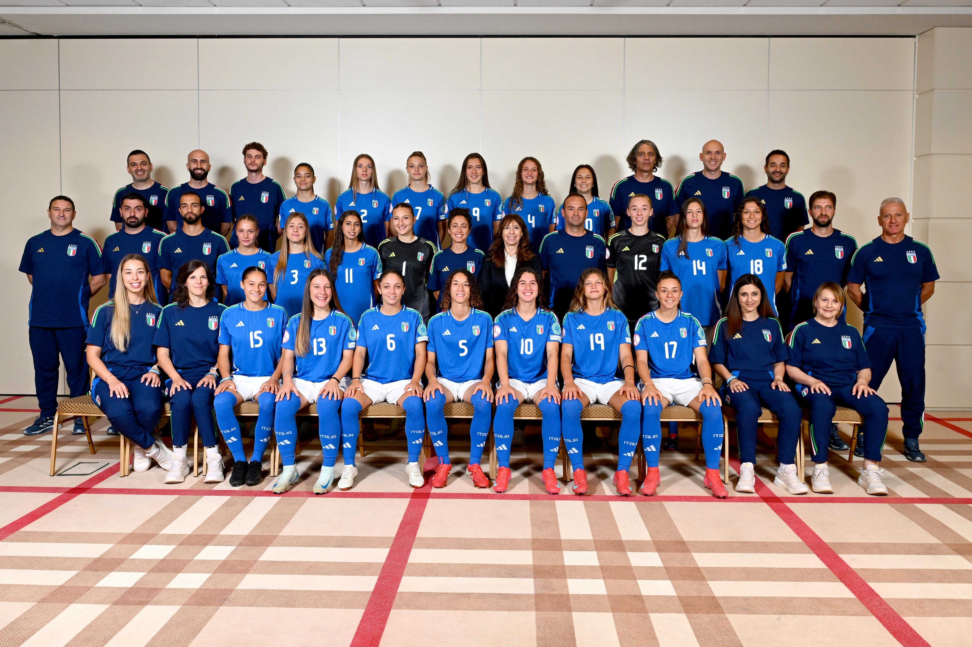 Martedì a Mielec la semifinale contro le campionesse d'Europa. I portieri Belli e Mustafic, Cocino sempre in campo: l'Italia alza il muro