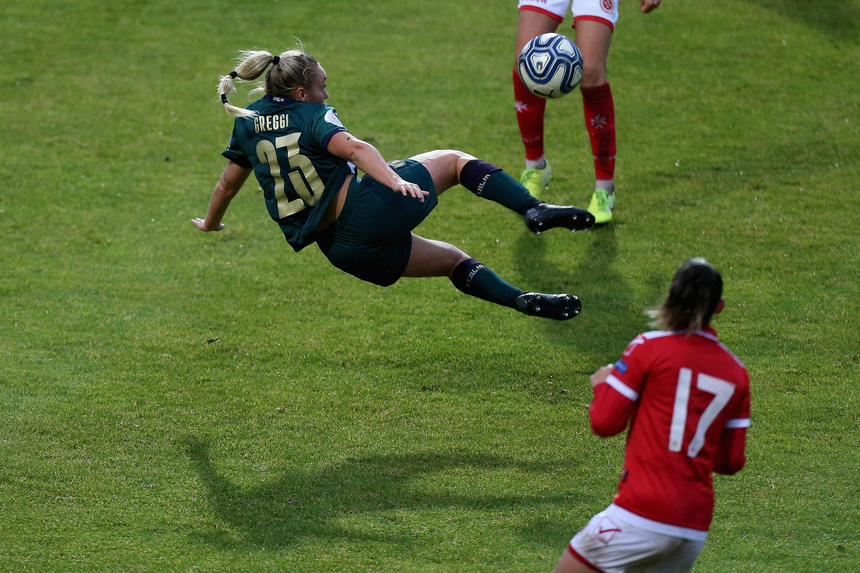 CASTEL DI SANGRO, ITALY - NOVEMBER 12: Giada Greggi of Italy women in action during the UEFA Women's Euro 2021 Qualifier match between Italy Women v Malta Women on November 12, 2019 in Castel di Sangro, Italy. (Photo by Paolo Bruno/Getty Images) *** Local Caption *** Giada Greggi