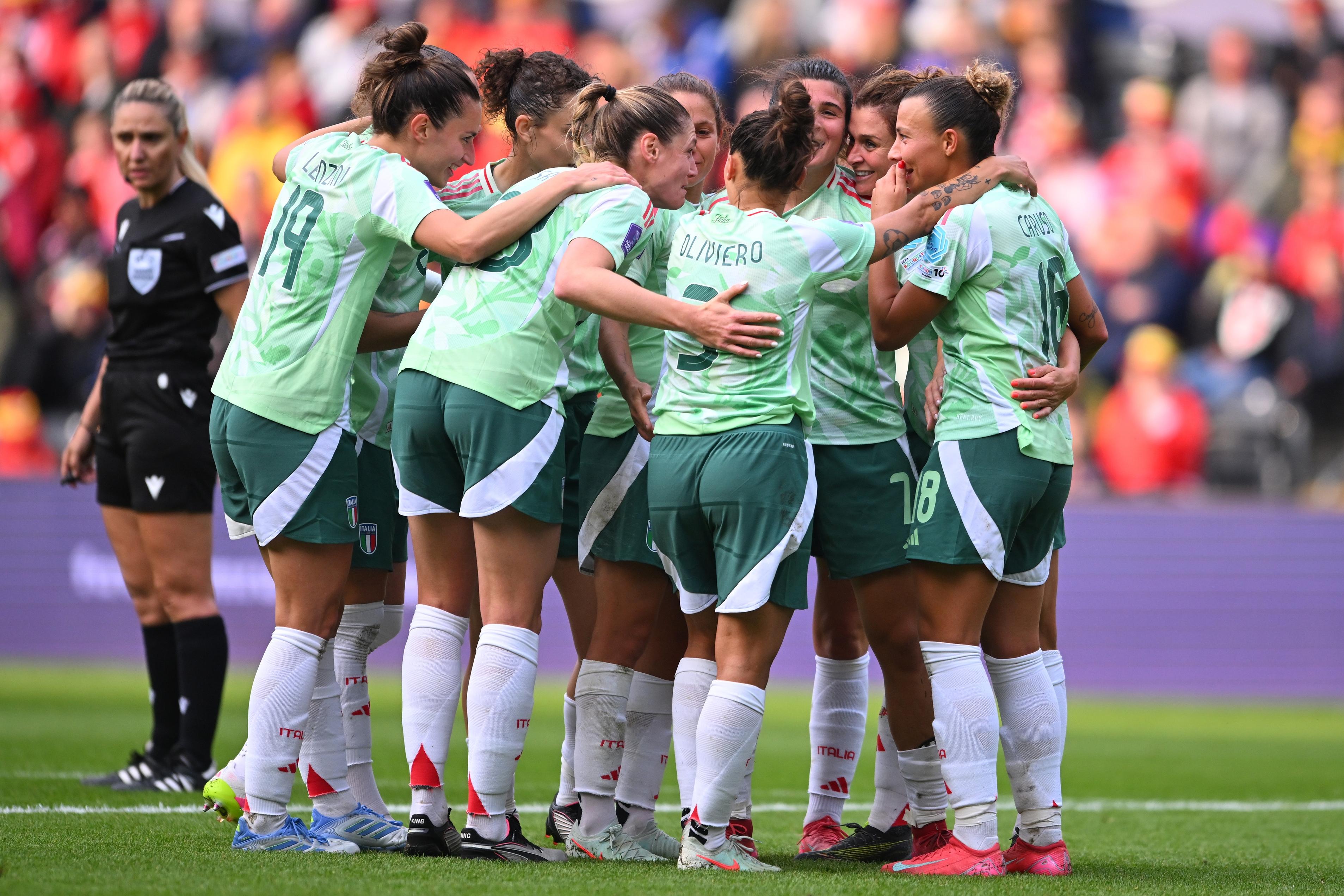 Azzurre, venerdì con la Spagna in palio la qualificazione ai quarti dell’Europeo. Oliviero: \"Corriamo verso il nostro obiettivo\"