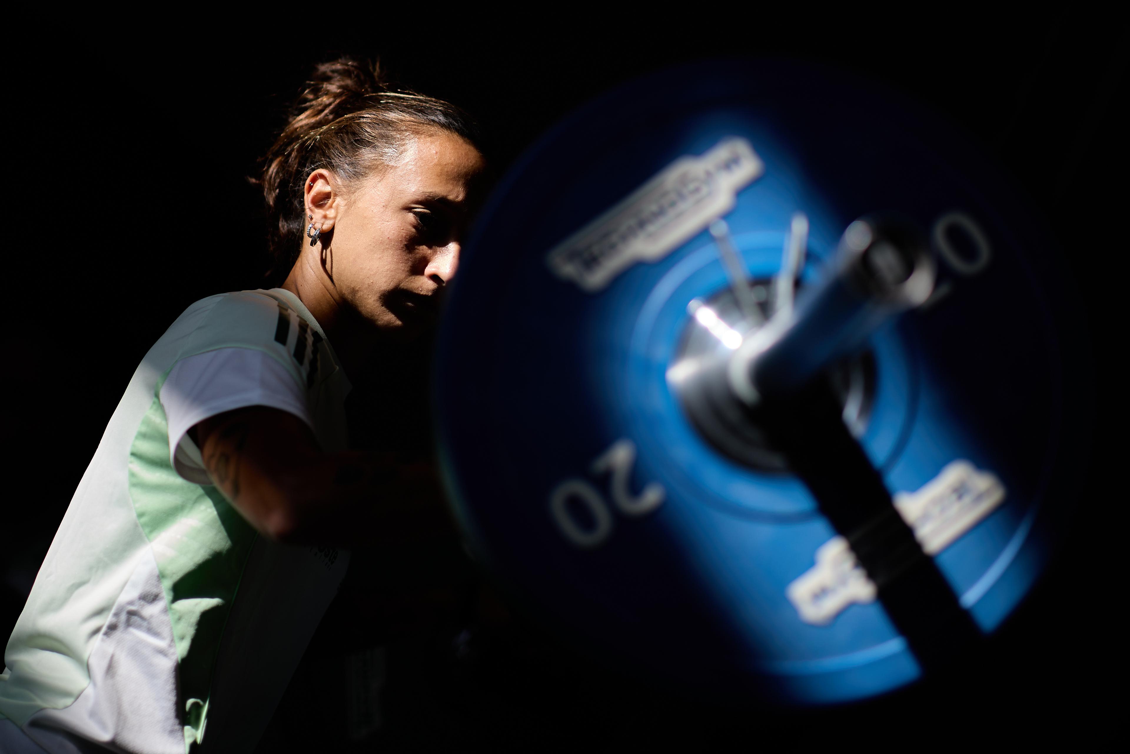 FLORENCE, ITALY - JUNE 17: Elisabetta Oliviero of Italy during Italy Women Training Session at Centro Tecnico Federale di Coverciano on June 17, 2025 in Florence, Italy. (Emmanuele Ciancaglini - FIGC/FIGC via Getty Images) (Photo by FIGC/FIGC via Getty Images)