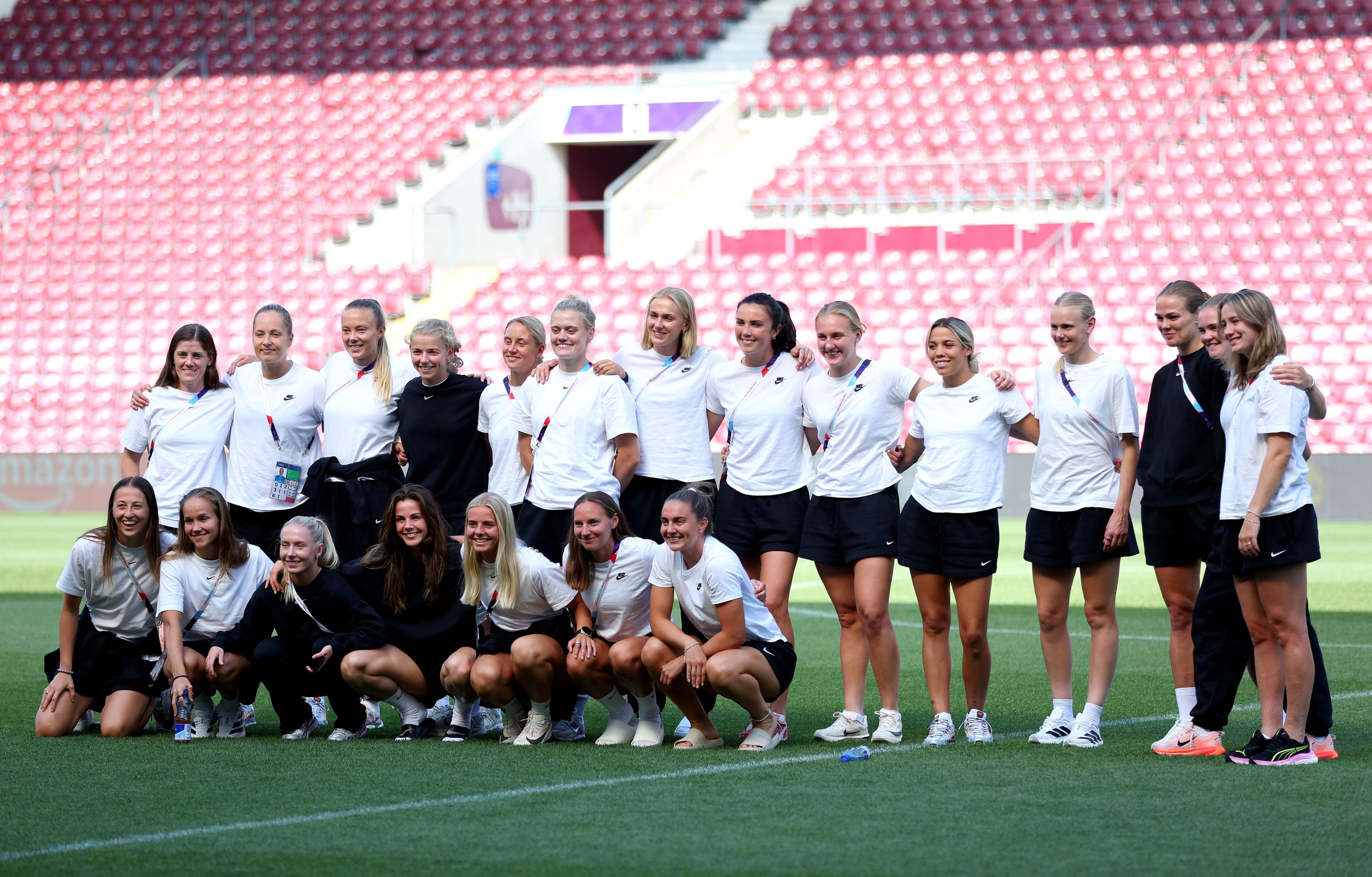 GENEVA, SWITZERLAND - JULY 15: Norway players pose for a team photo prior to a training session ahead of the quarter-final match between Norway and Italy at Stade de Geneve on July 15, 2025 in Geneva, Switzerland. (Photo by Molly Darlington - UEFA/UEFA via Getty Images)