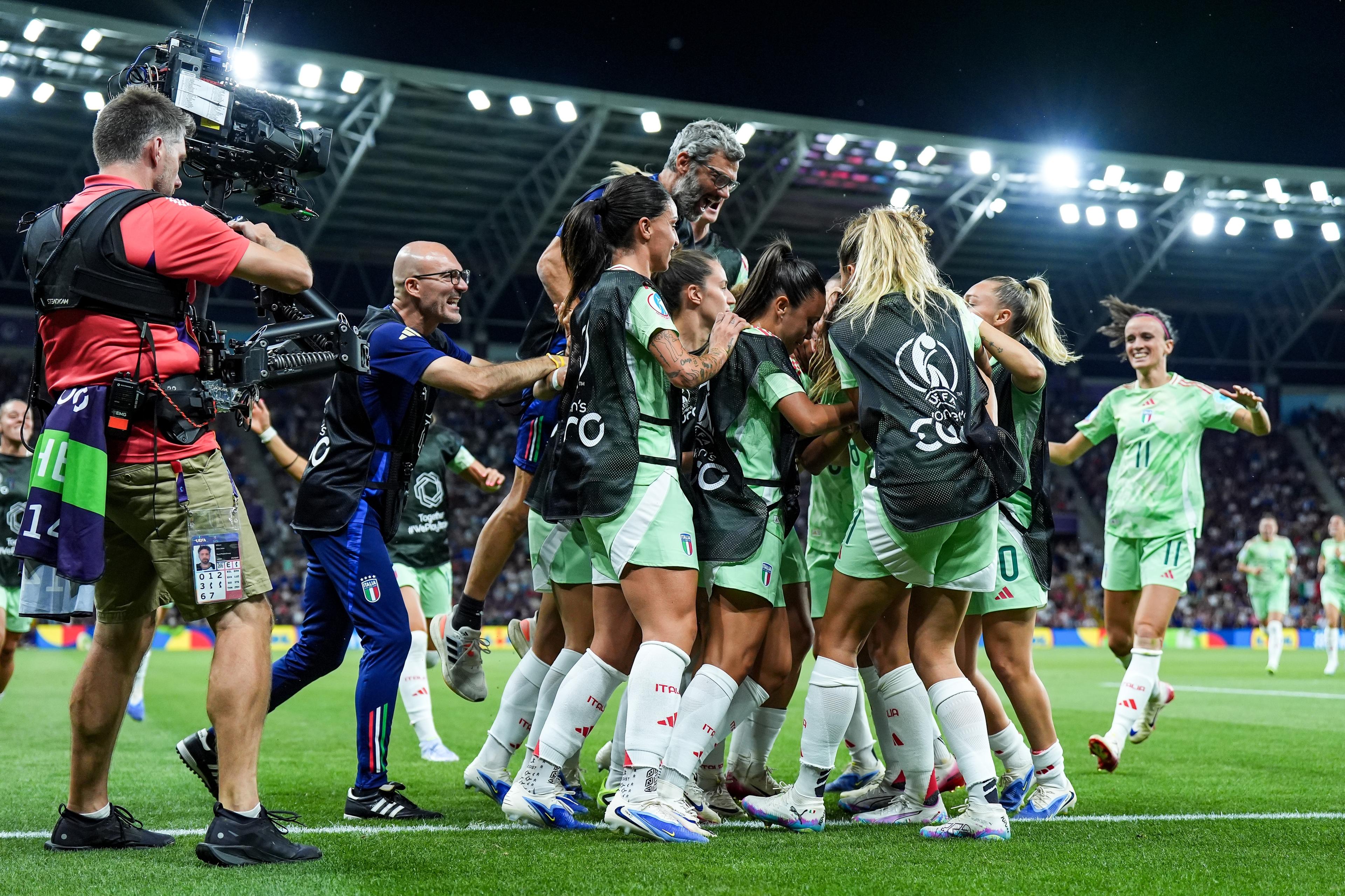 GENEVA, SWITZERLAND - JULY 16: Cristiana Girelli of Italy (surrounded) celebrates with teammates after scoring her team's first goal during the UEFA Women's EURO 2025 Quarter-Final match between Norway and Italy at Stade de Geneve on July 16, 2025 in Geneva, Switzerland. (Photo by Daniela Porcelli/FIGC via Getty Images)