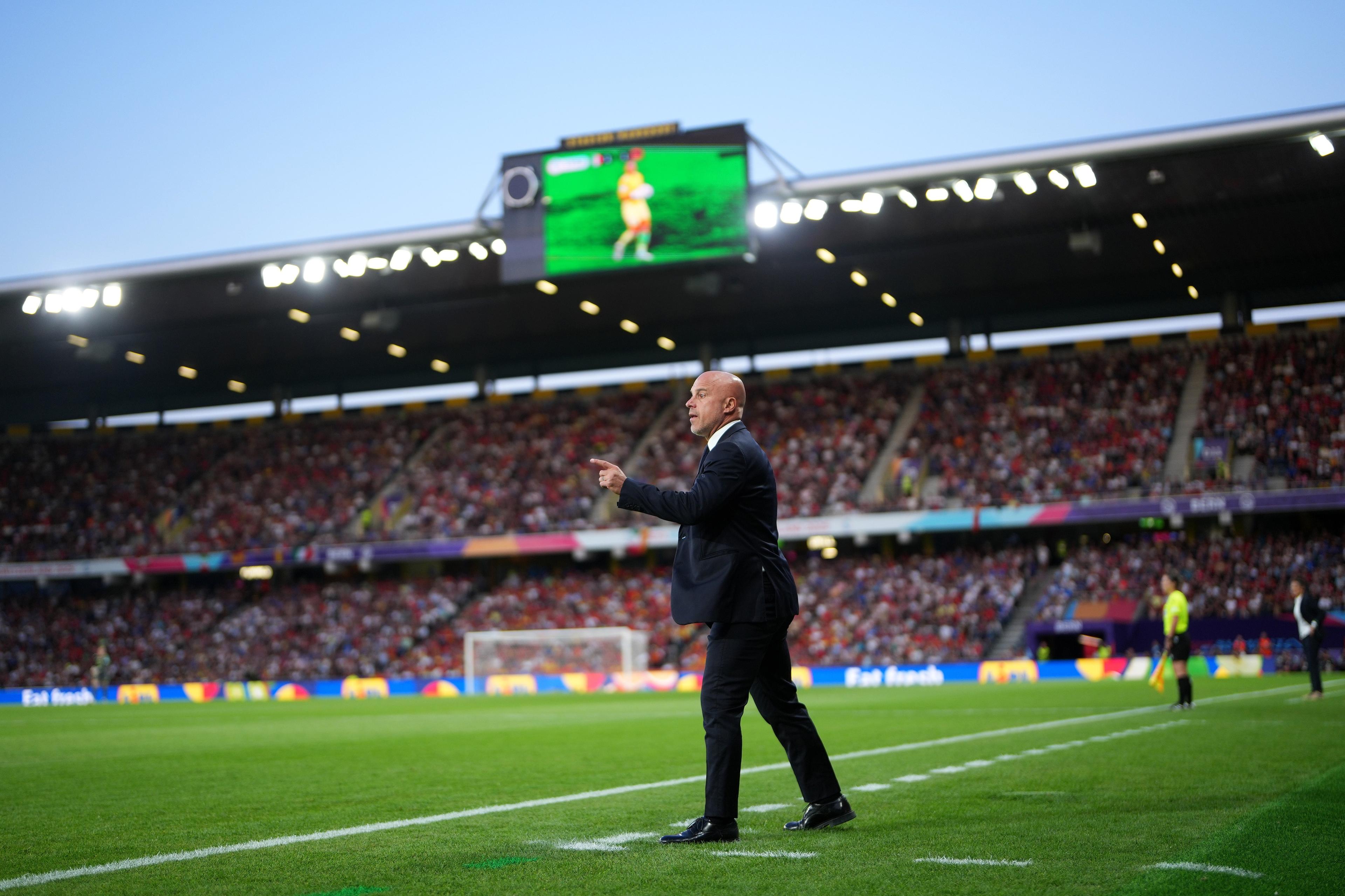 BERN, SWITZERLAND - JULY 11: Andrea Soncin, Head Coach of Italy, reacts during the UEFA Women's EURO 2025 Group B match between Italy and Spain at Stadion Wankdorf on July 11, 2025 in Bern, Switzerland. (Photo by Aitor Alcalde - UEFA/UEFA via Getty Images)