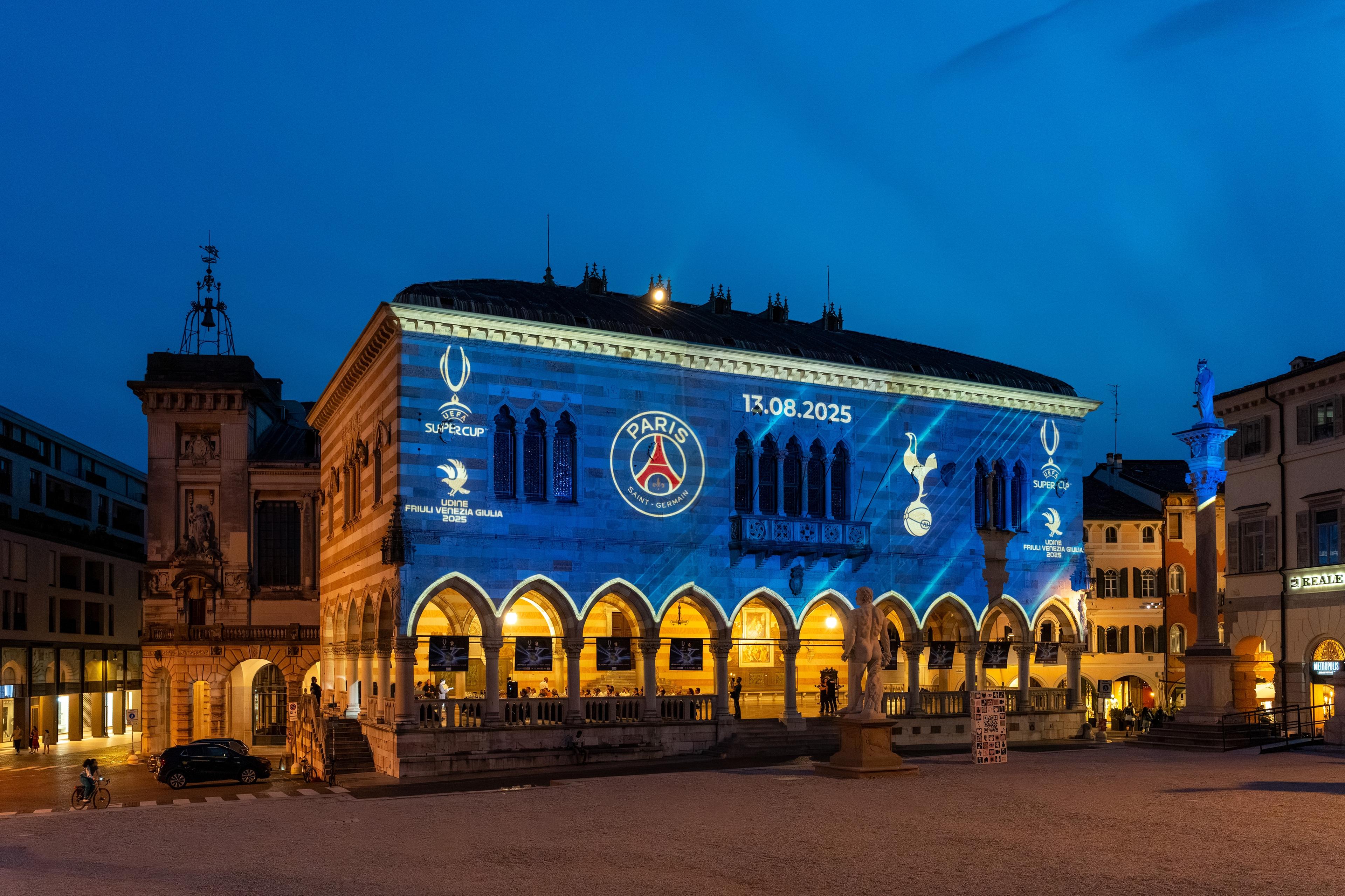 UEFA Super Cup 2025, Udine pronta per due giorni di festa. Martedì alle 11 l’inaugurazione del Fan Festival, calcio e divertimento per tutti