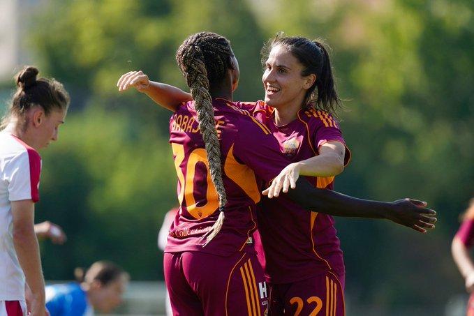La Roma supera l’Aktobe e sabato sfiderà lo Sparta Praga per accedere all’ultimo turno preliminare. Inter eliminata dalla competizione