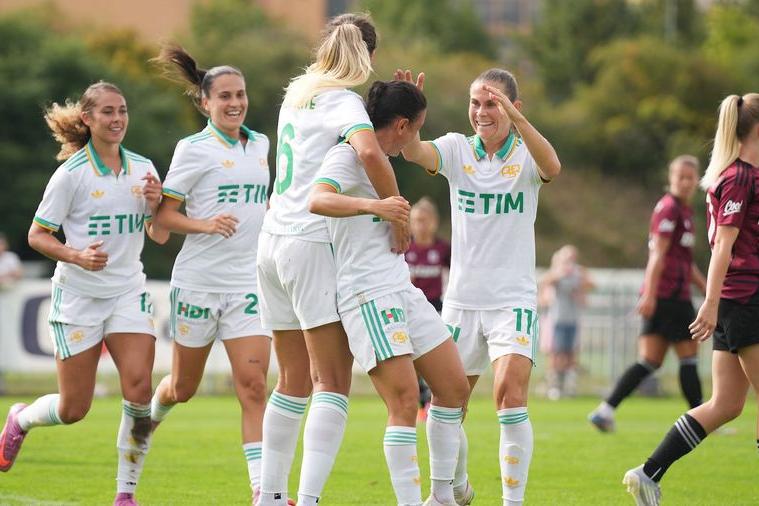 Roma, avanti tutta: le giallorosse battono 5-1 lo Sparta Praga e accedono al turno decisivo di qualificazione. Inter in UEFA Women's Europa Cup