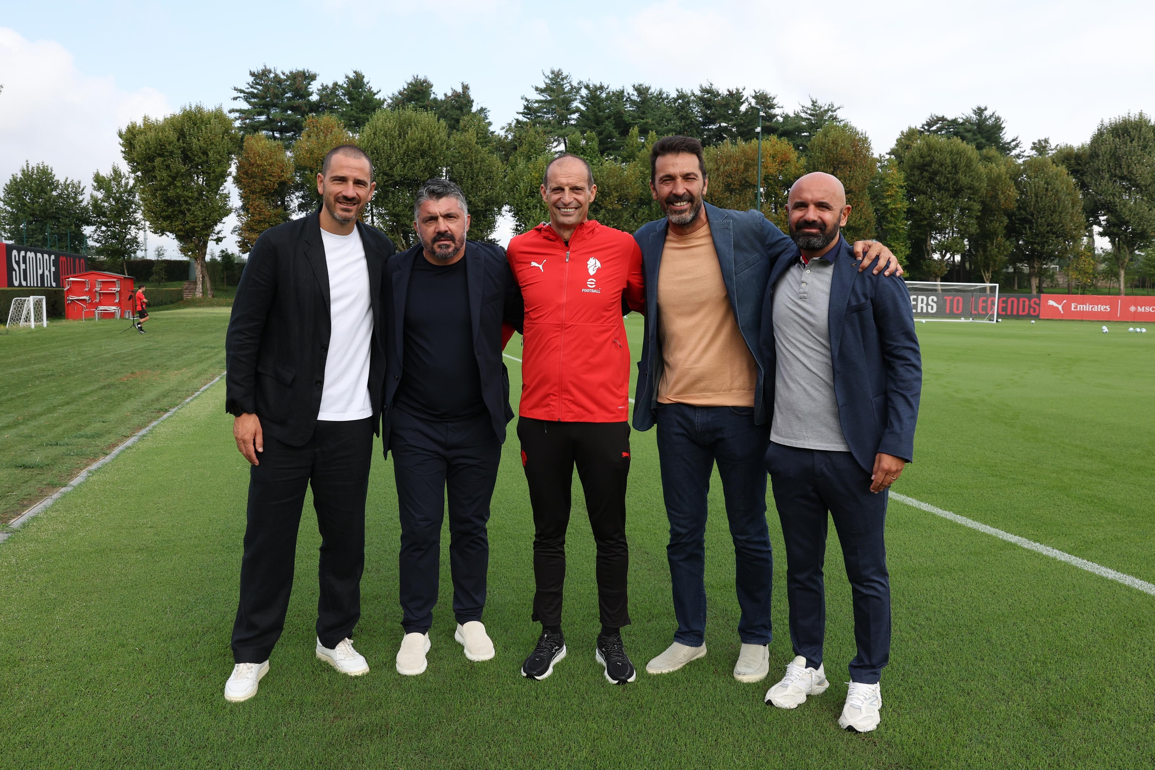 Ritorno a Milanello per Gattuso, il Ct incontra Allegri e i calciatori rossoneri