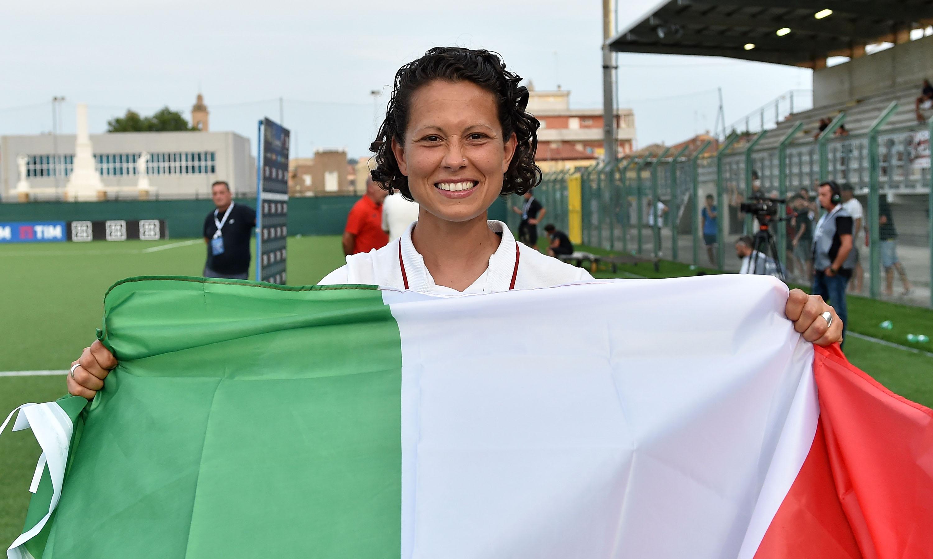 SENIGALLIA, ITALY - JUNE 27: Priscilla Del Prete head coach of AS Roma celebrates the victory after the Women U17 Final match between AS Roma and AC Milan at Stadio Goffredo Bianchelli on June 27, 2023 in Senigallia, Italy. (Photo by Giuseppe Bellini/Getty Images) *** Local Caption *** Priscilla Del Prete