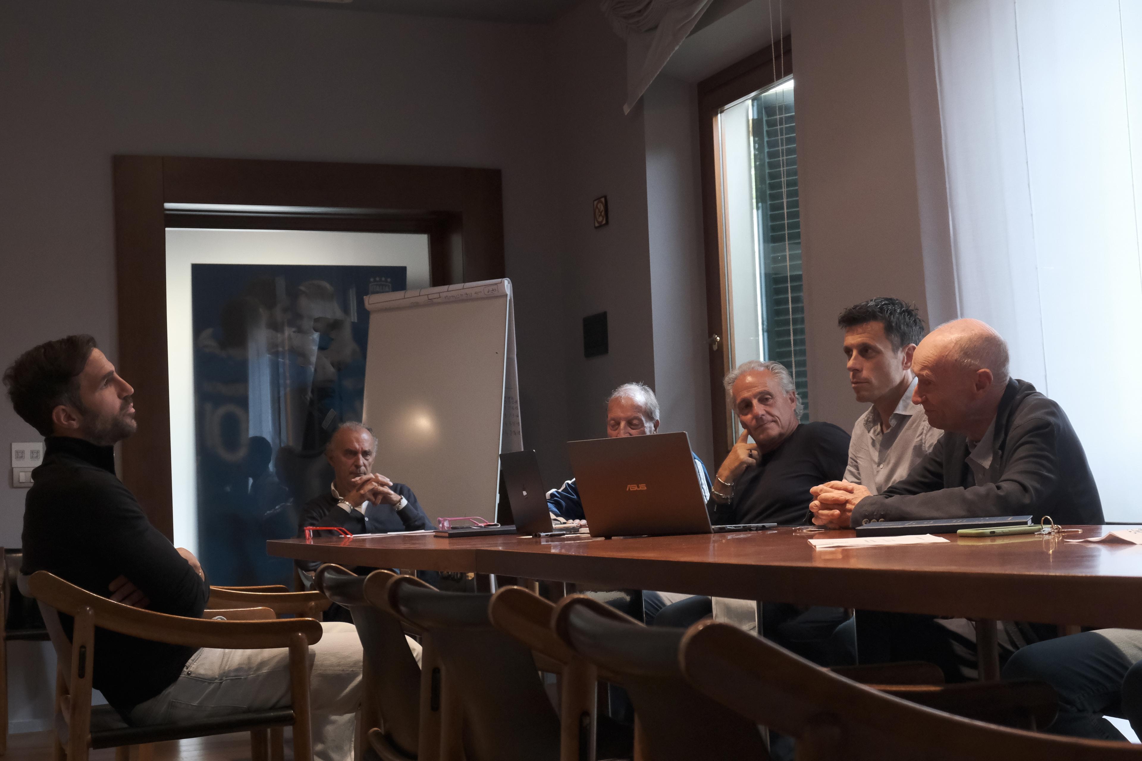 A Coverciano è tempo di esami: gli allievi del Master UEFA Pro tra prove orali e discussioni delle tesi