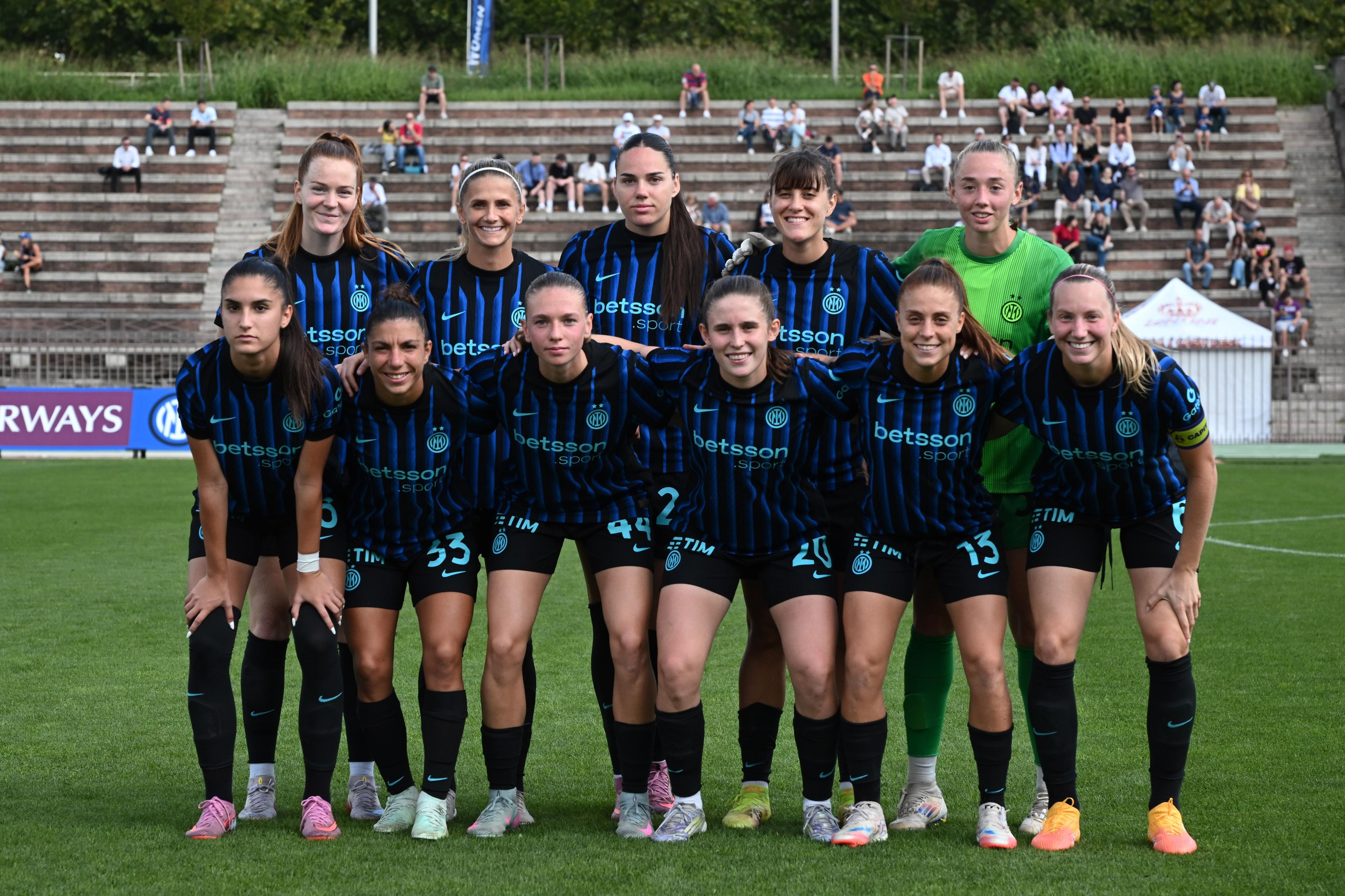 Team (Inter Women) ; September 14; 2025 - Football : Italian Women Cup 2025 2026 Femminile ; 3°Day; match between Inter Women 0-1 Como Women at Arena Civica Gianni Brera Stadium ; Milano, Italy; ;( photo by aicfoto)(ITALY) [0855]
