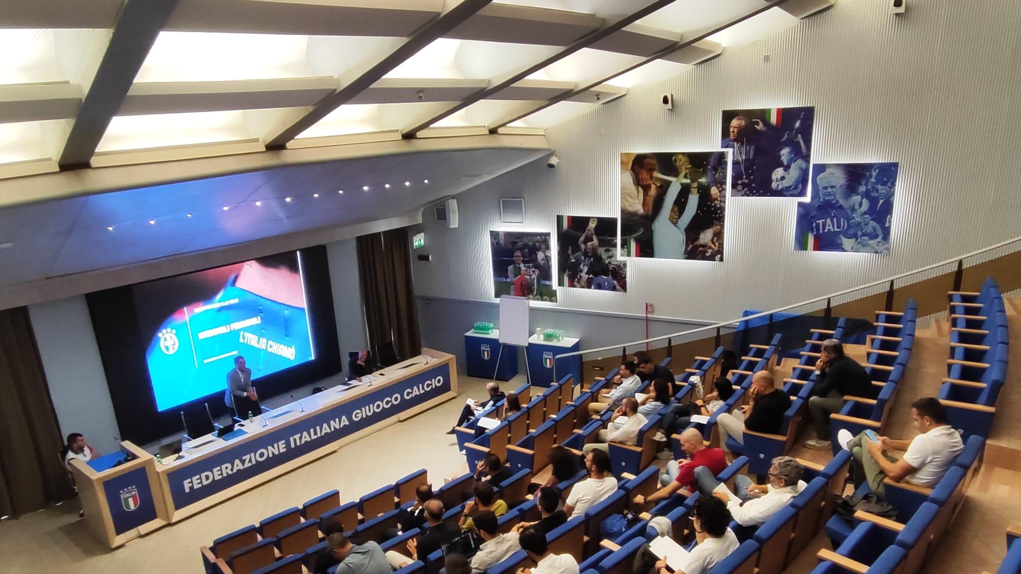 Gli staff delle Nazionali femminili in riunione a Coverciano. Soncin: \"Possiamo crescere ancora tanto\"