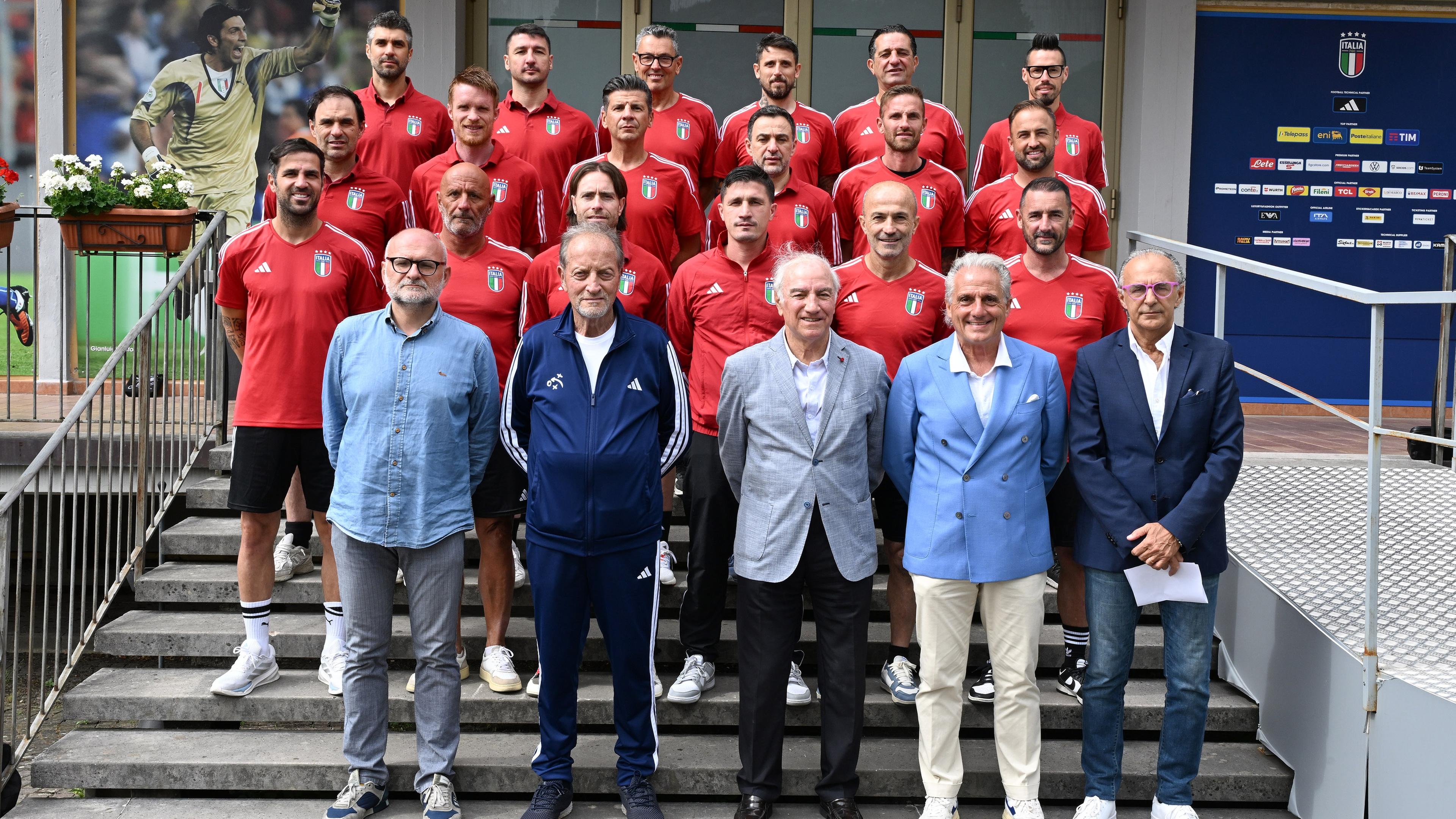 Ufficializzati i nuovi tecnici UEFA Pro: tra gli allenatori che hanno superato il Master anche Fabregas e Pisacane