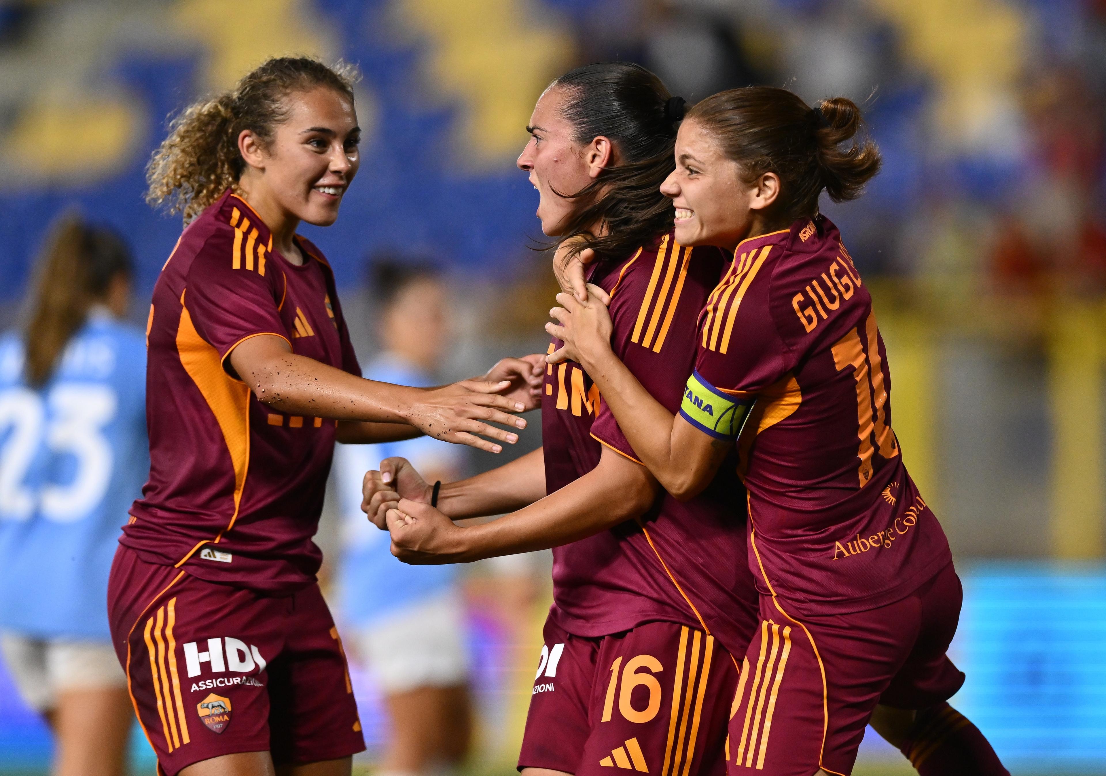 Anche il derby femminile premia la Roma: Haavi-Corelli-Viens, Lazio battuta 3-0. Mercoledì Juventus-Inter su Sky Sport Uno e NOW