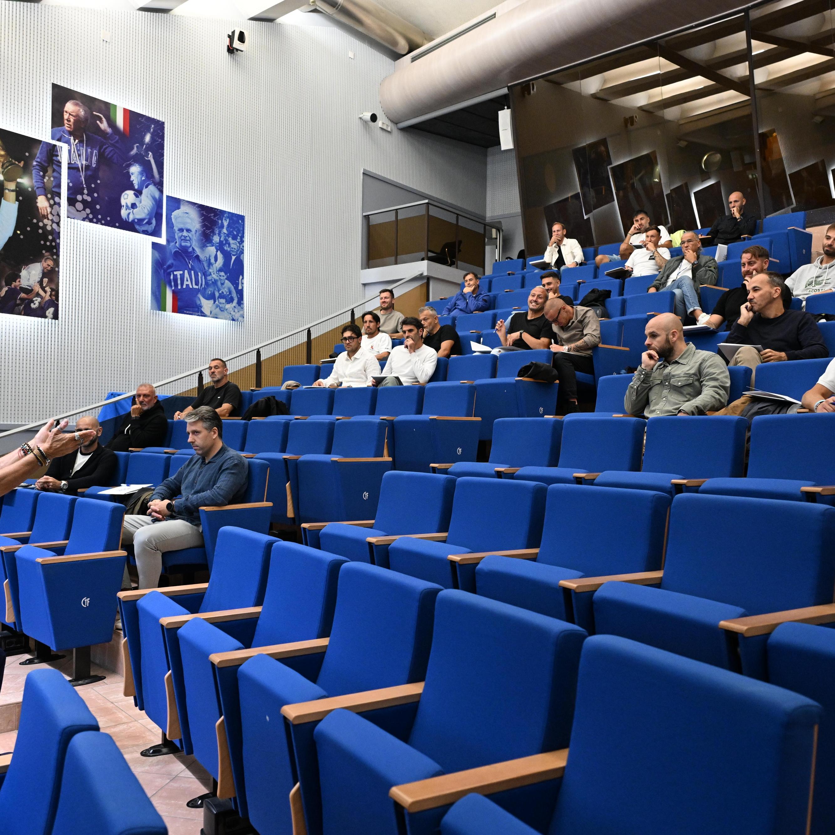Inaugurato a Coverciano il nuovo corso UEFA A: tra gli allievi Biglia e Felipe Dal Bello