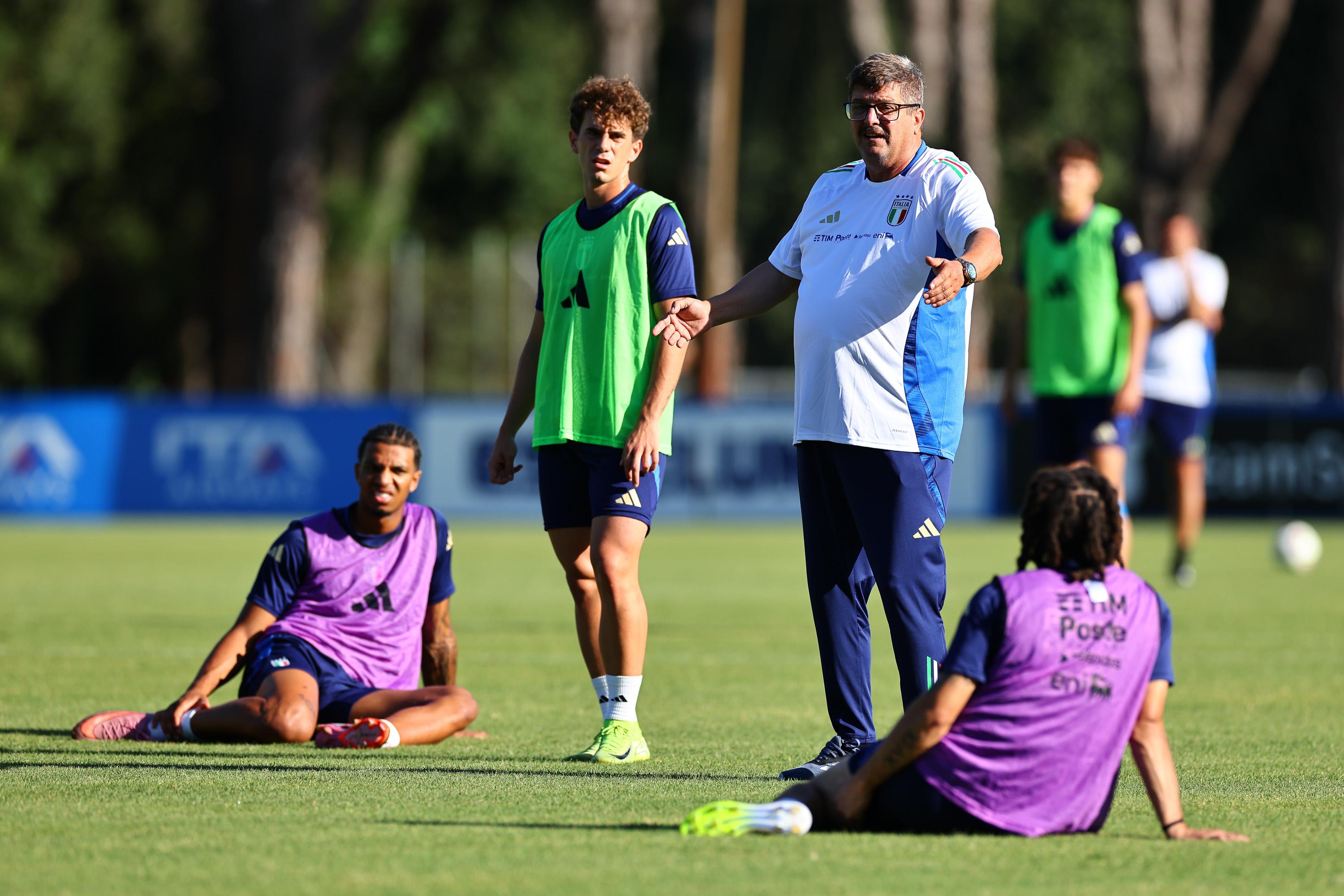 Baldini a Vivo Azzurro TV: “I calciatori li guardo con gli occhi del cuore, voglio ragazzi motivati”