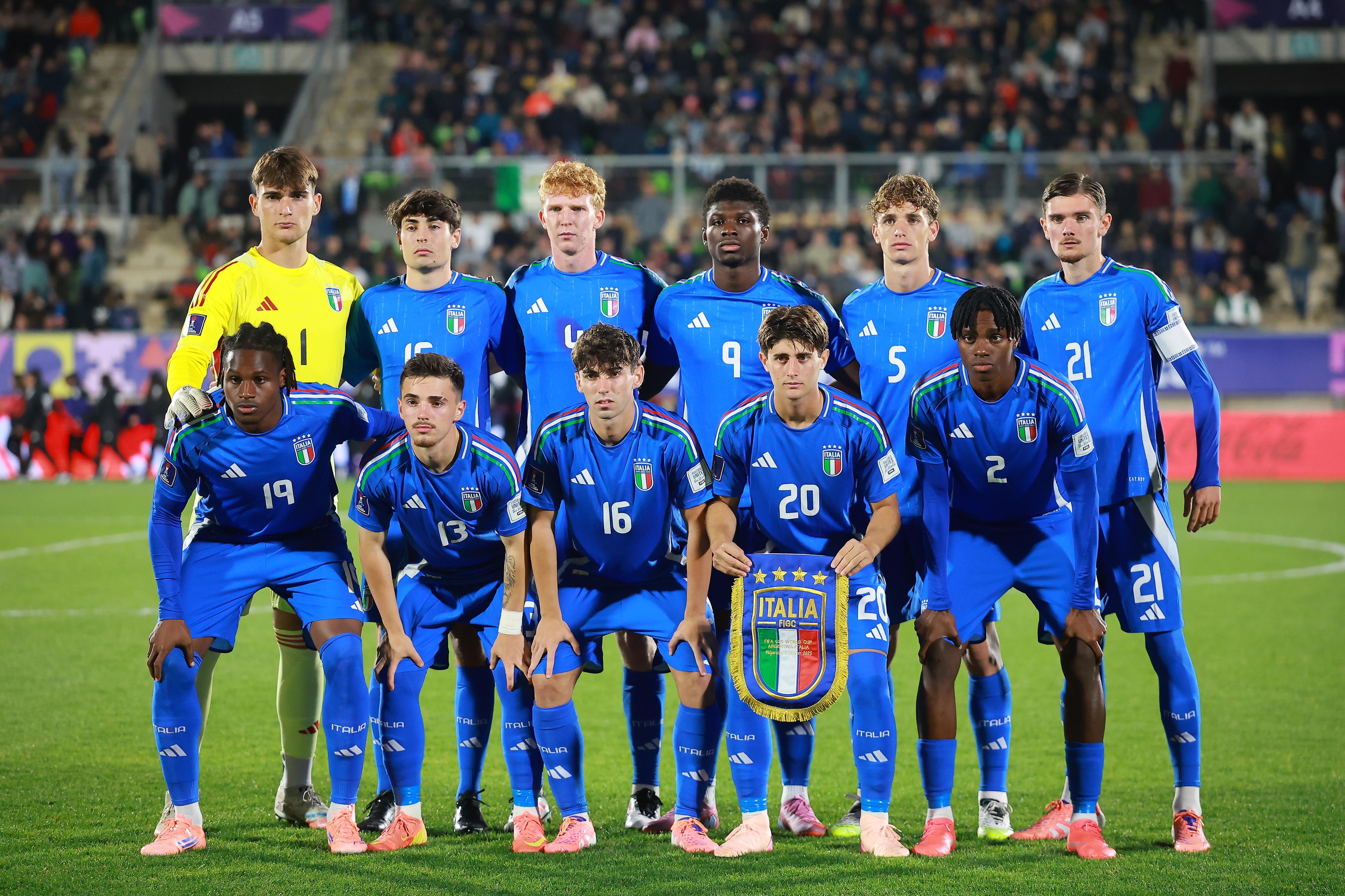 In alto, da sinistra a destra: Nunziante, Verde, Corradi, Konaté, Natali e Riccio. In basso, da sinistra a destra: Okoro, Emanuel, Berretta, Liberali e Idele