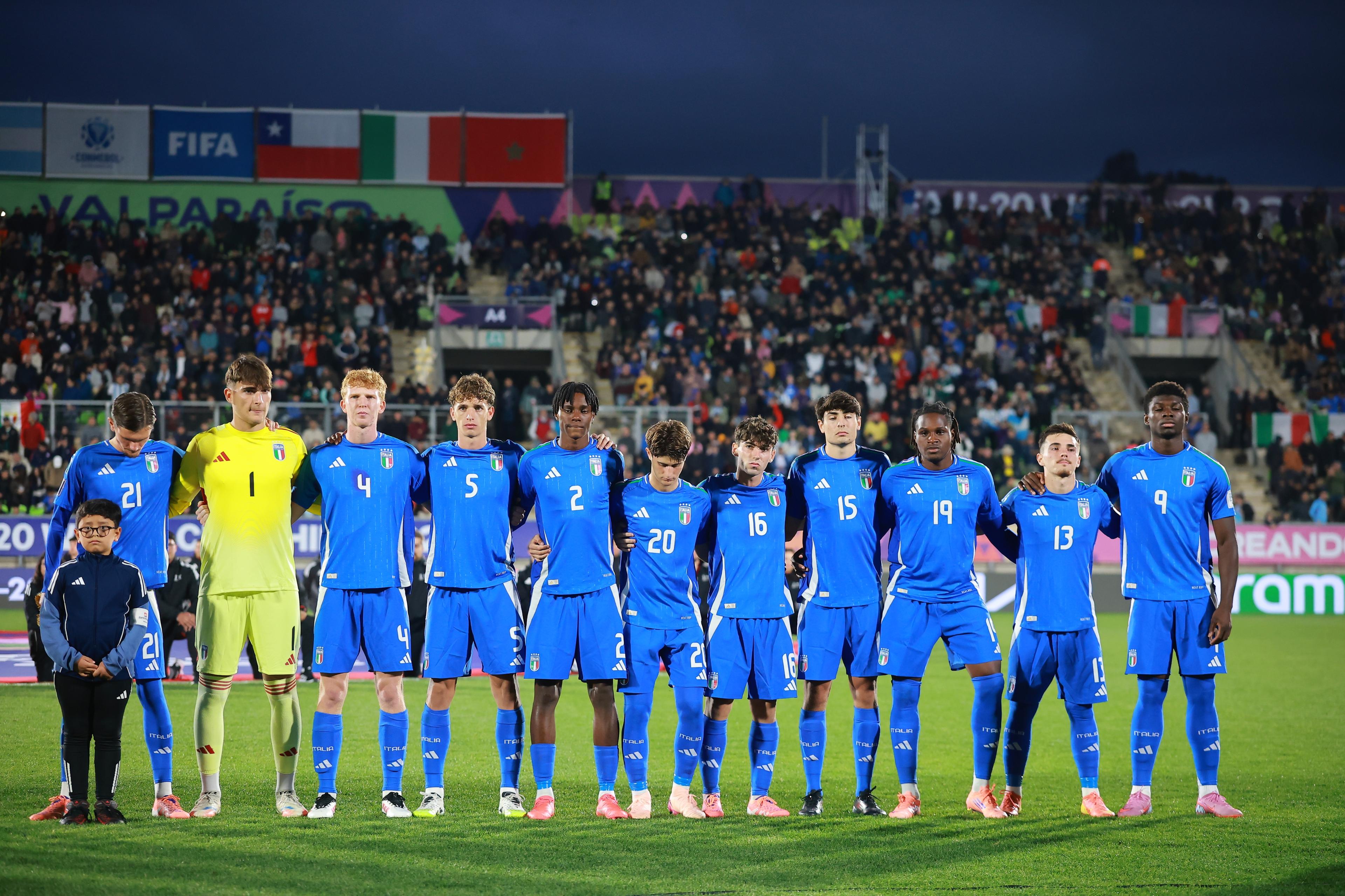VALPARAISO, CHILE - OCTOBER 04: Captain Escorts Banco Estado during the FIFA U-20 World Cup Chile 2025 Group D match between Argentina and Italy at Estadio El\\u00EDas Figueroa Brander on October 04, 2025 in Valparaiso, Chile. (Photo by Hector Vivas - FIFA/FIFA via Getty Images) , FIFA via Getty Images