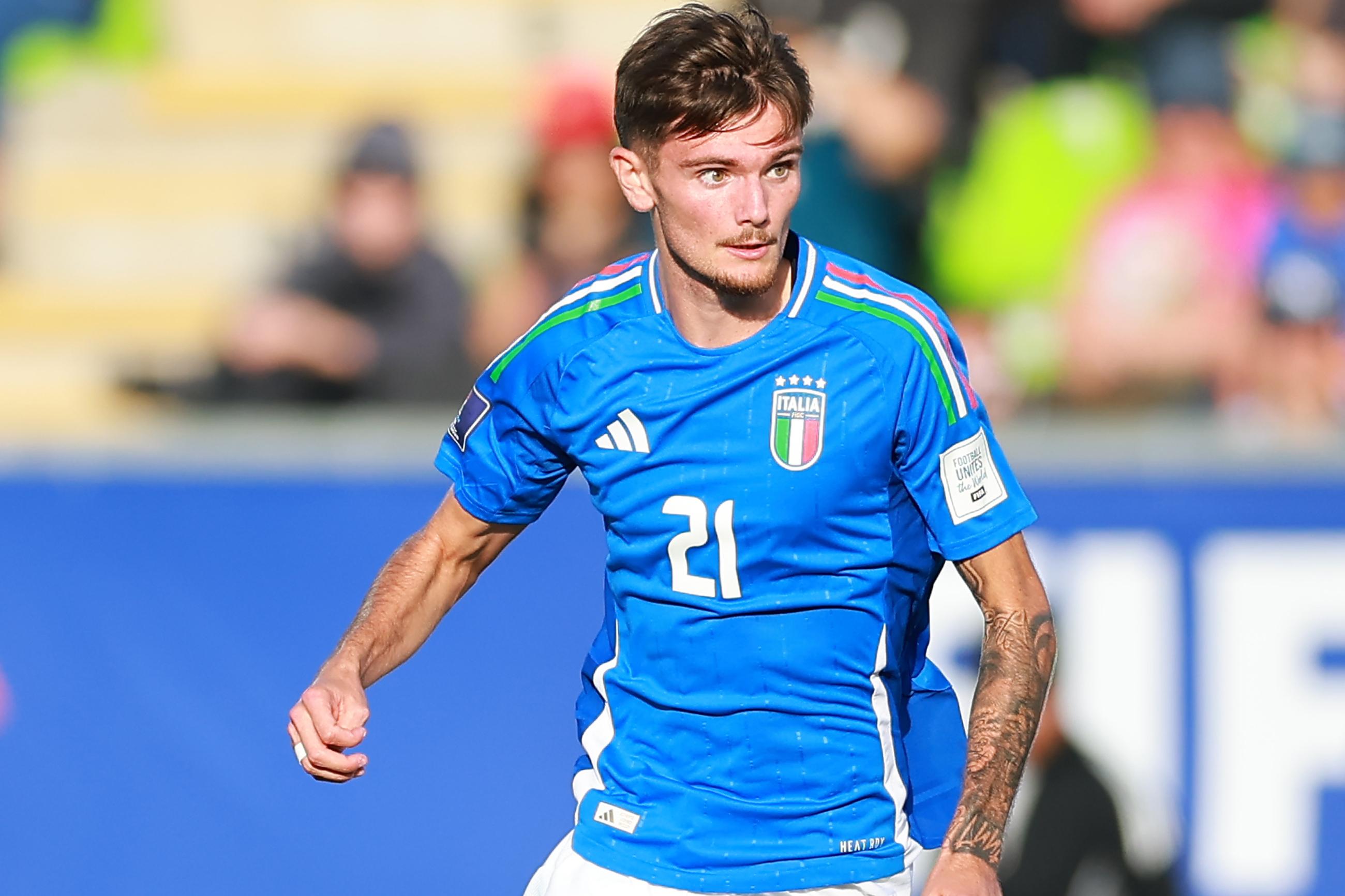 VALPARAISO, CHILE - SEPTEMBER 28: Lorenzo Riccio of Italy runs with the ball during the FIFA U-20 World Cup Chile 2025 Group D match between Italy and Australia at Estadio El\\u00EDas Figueroa Brander on September 28, 2025 in Valparaiso, Chile. (Photo by Hector Vivas - FIFA/FIFA via Getty Images) , FIFA via Getty Images
