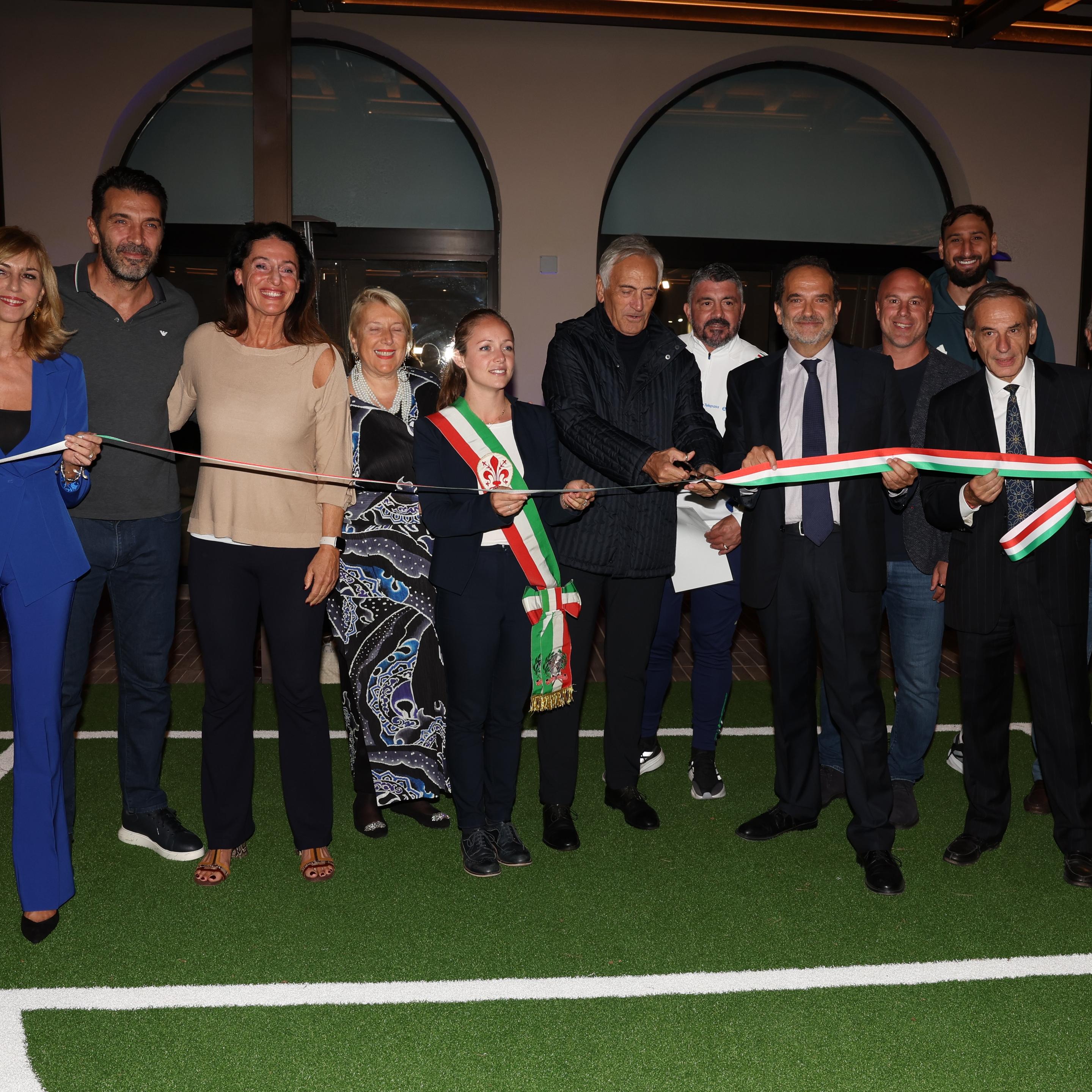Inaugurato il ‘Nuovo Museo del Calcio’ in una serata di grandi ospiti. Gravina: “Orgoglioso di esserci”