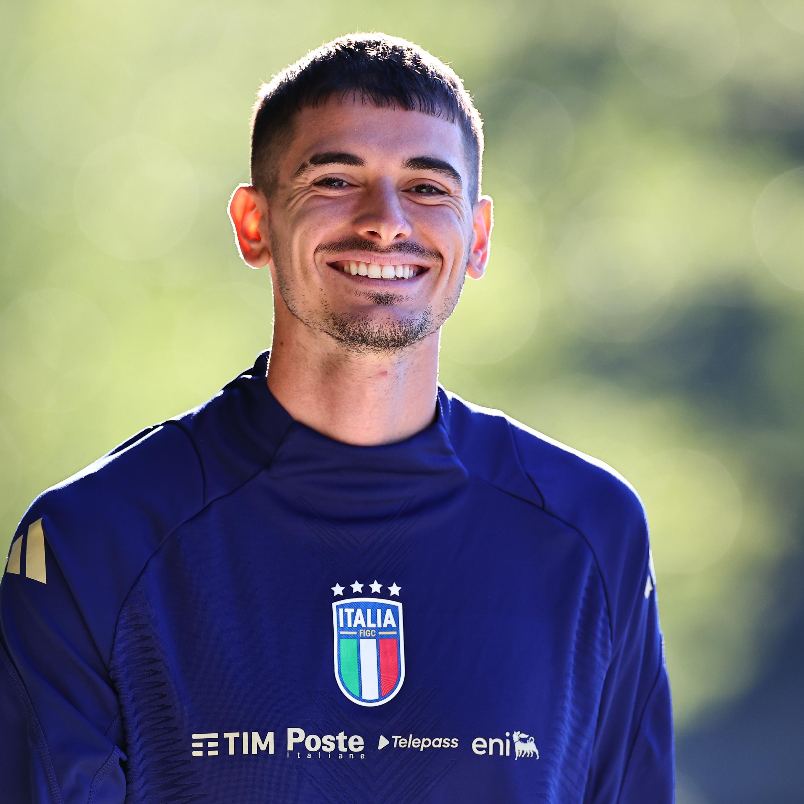 Sorrisi e lavoro per l'Under 21 in ritiro in vista della Svezia