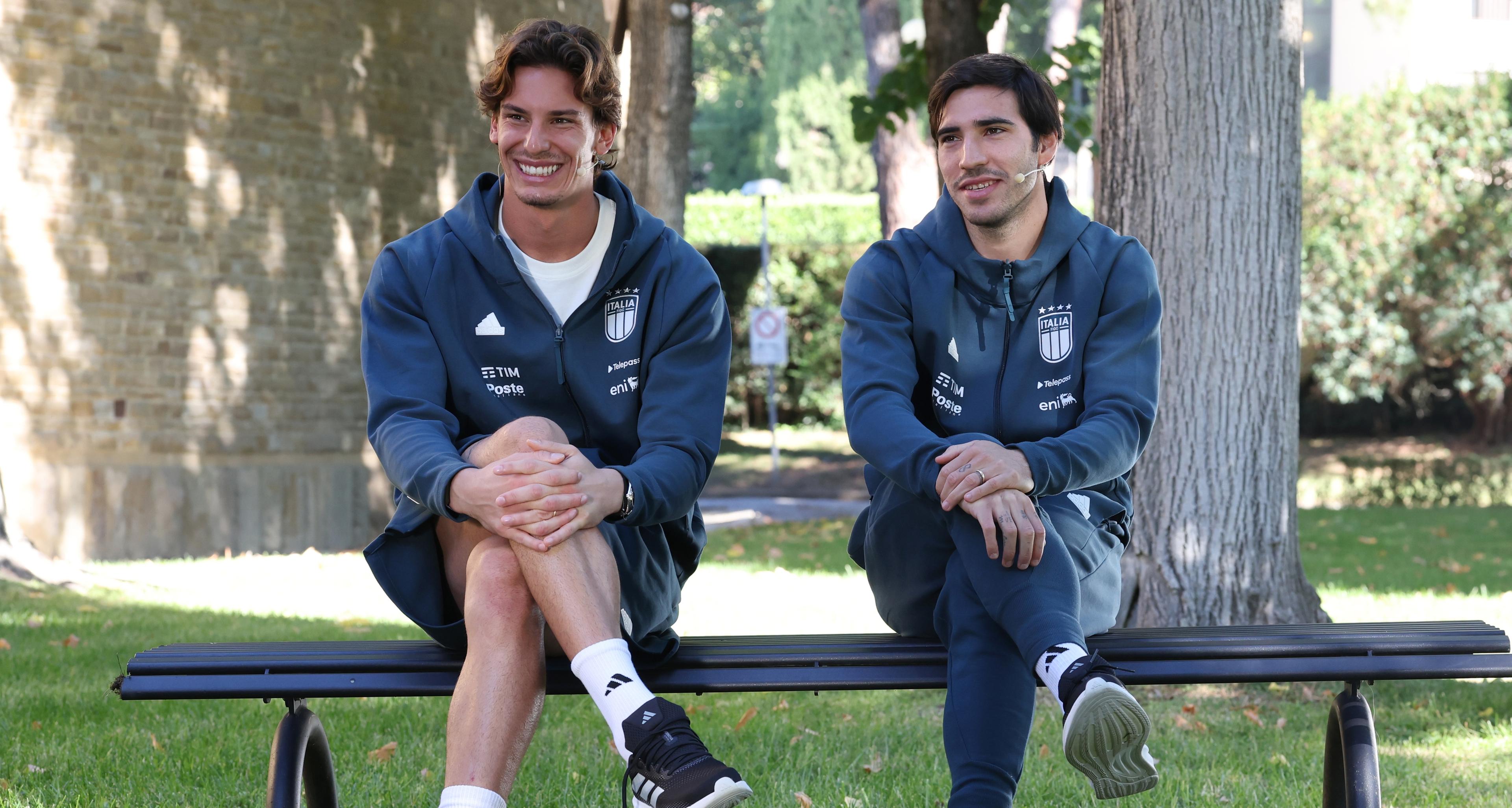 Carnesecchi e Tonali protagonisti di Azzurri Live: “In allenamento grande intensità, abbiamo voglia”