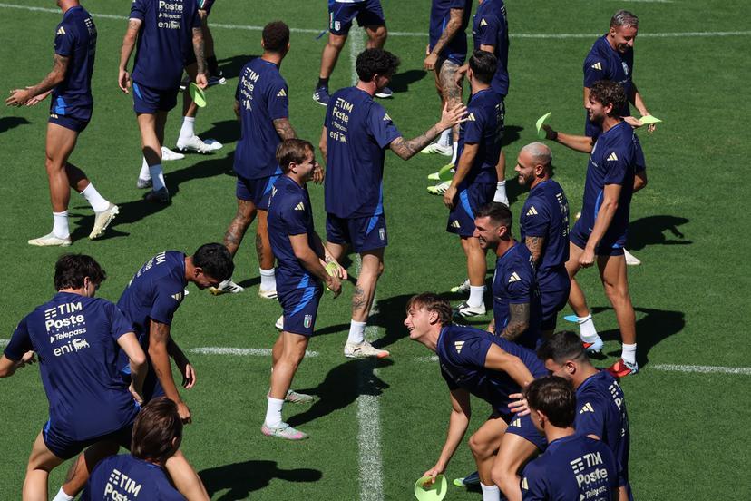 Gattuso names 27-man squad for matches against Estonia and Israel