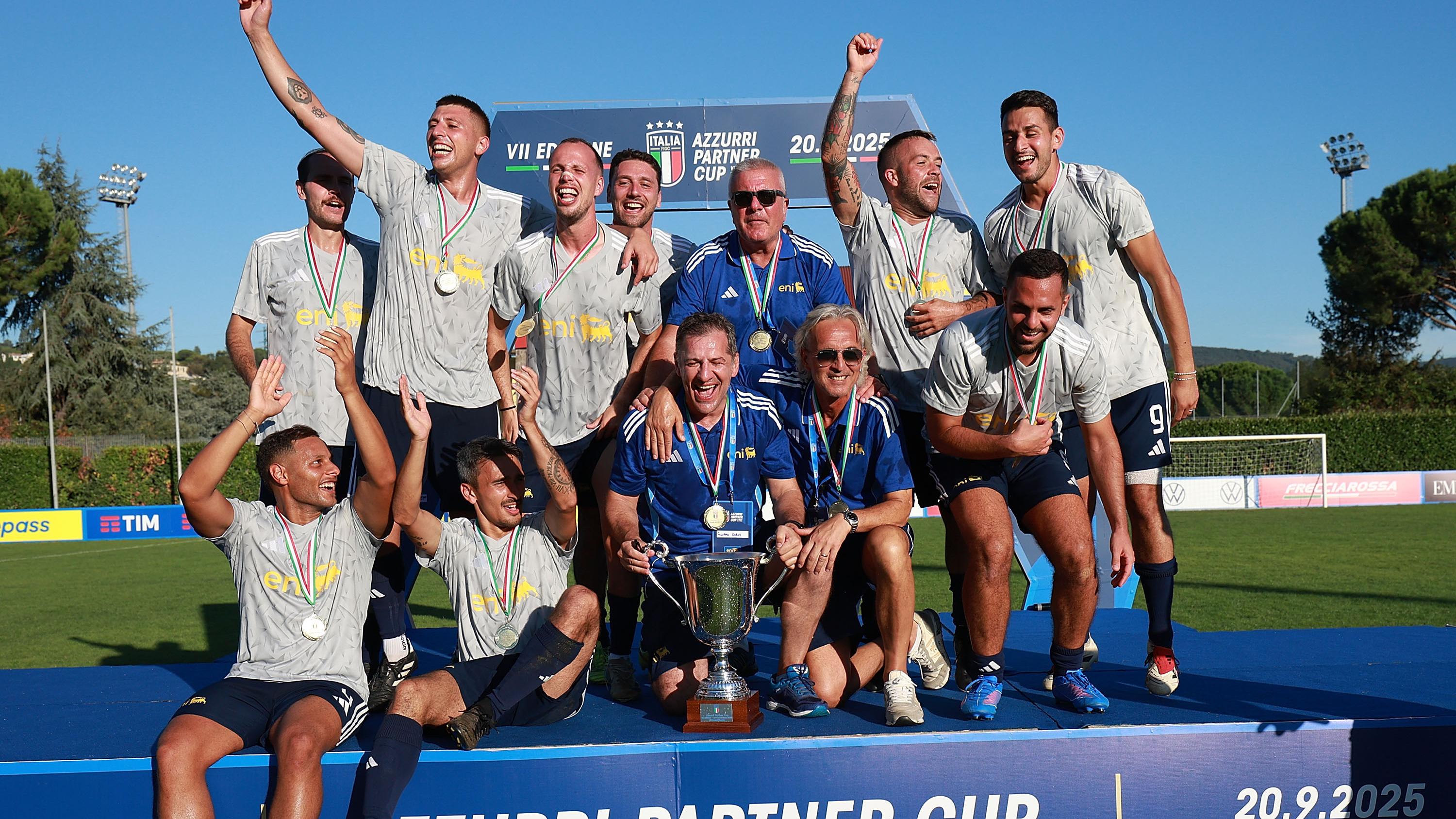 The Azzurri Partner Cup goes to Eni: winners of the 2025 edition after beating EY on penalties